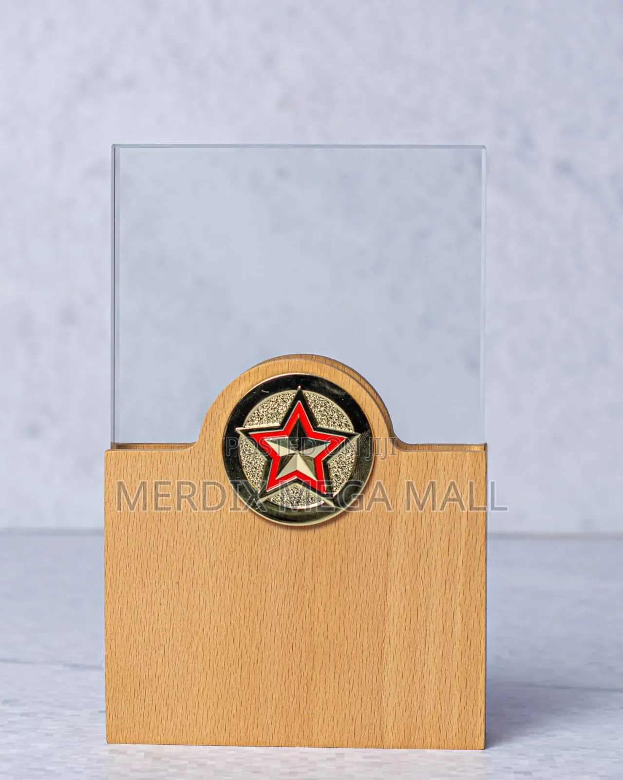Cr018 Crystal Award , Awards