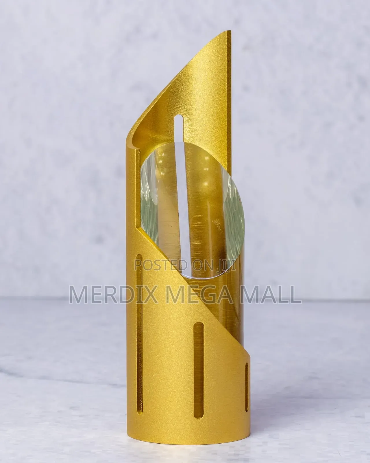 Cr006 Crystal Award, Awards