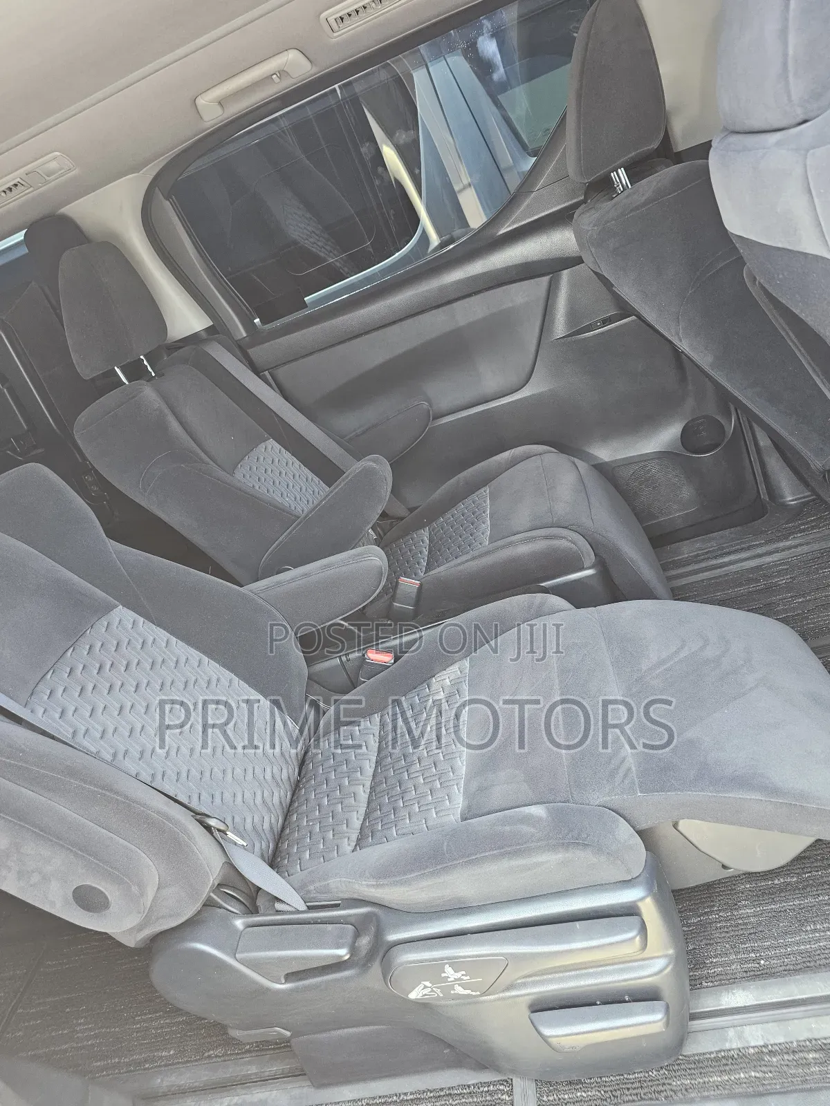 Toyota Alphard 2.5 Petrol FWD 2018 Black