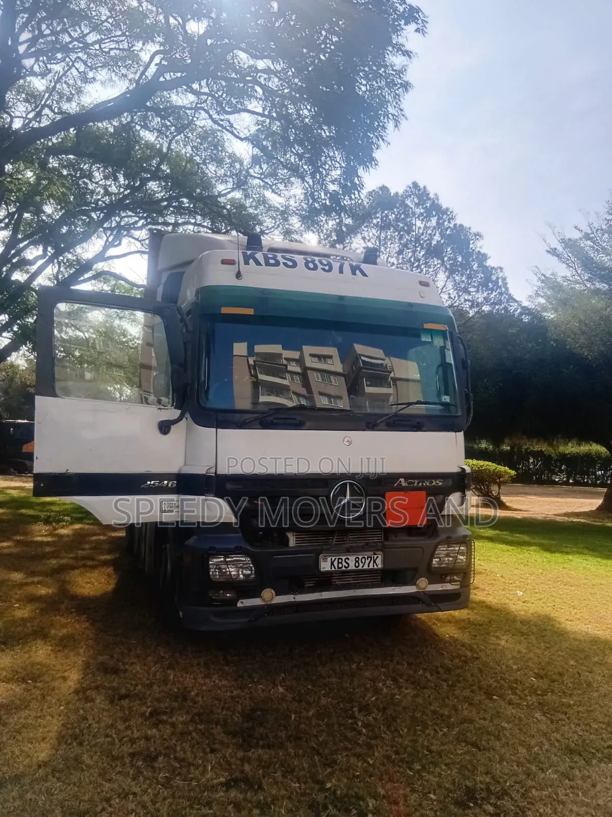 Logistics Trailers for Errands /County to County Delivery Are Ready