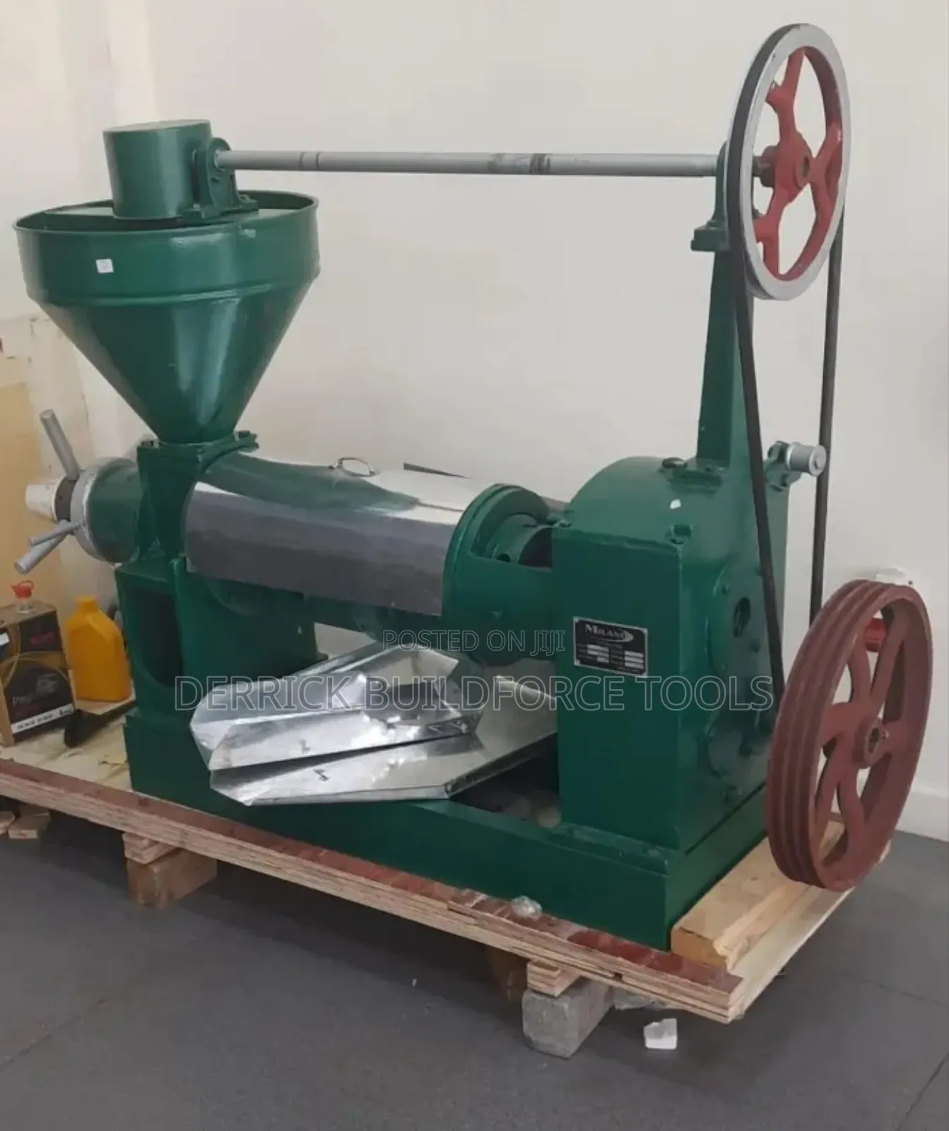 Mop100 Milano Italia Oil Press Machine Big Without Motor