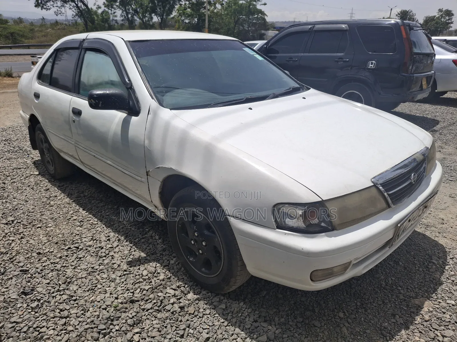 Nissan Sunny 1998 White