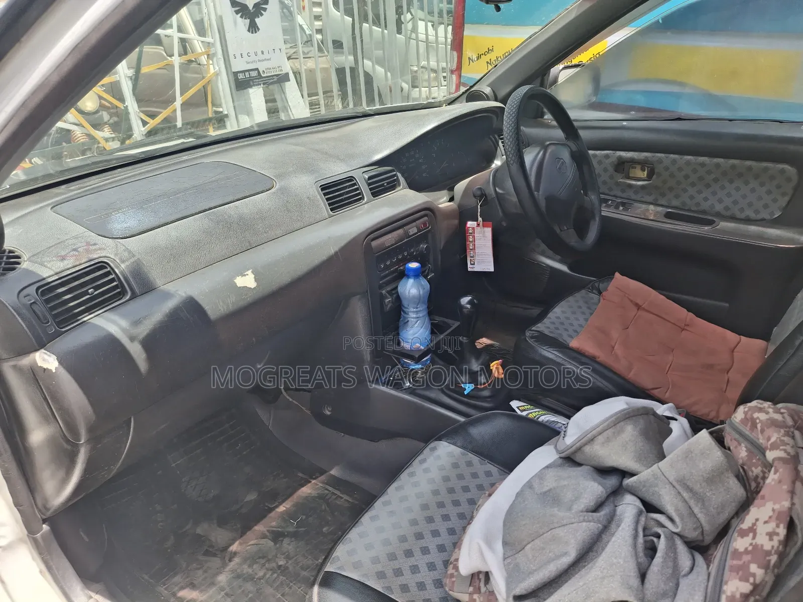 Nissan Sunny 1998 White