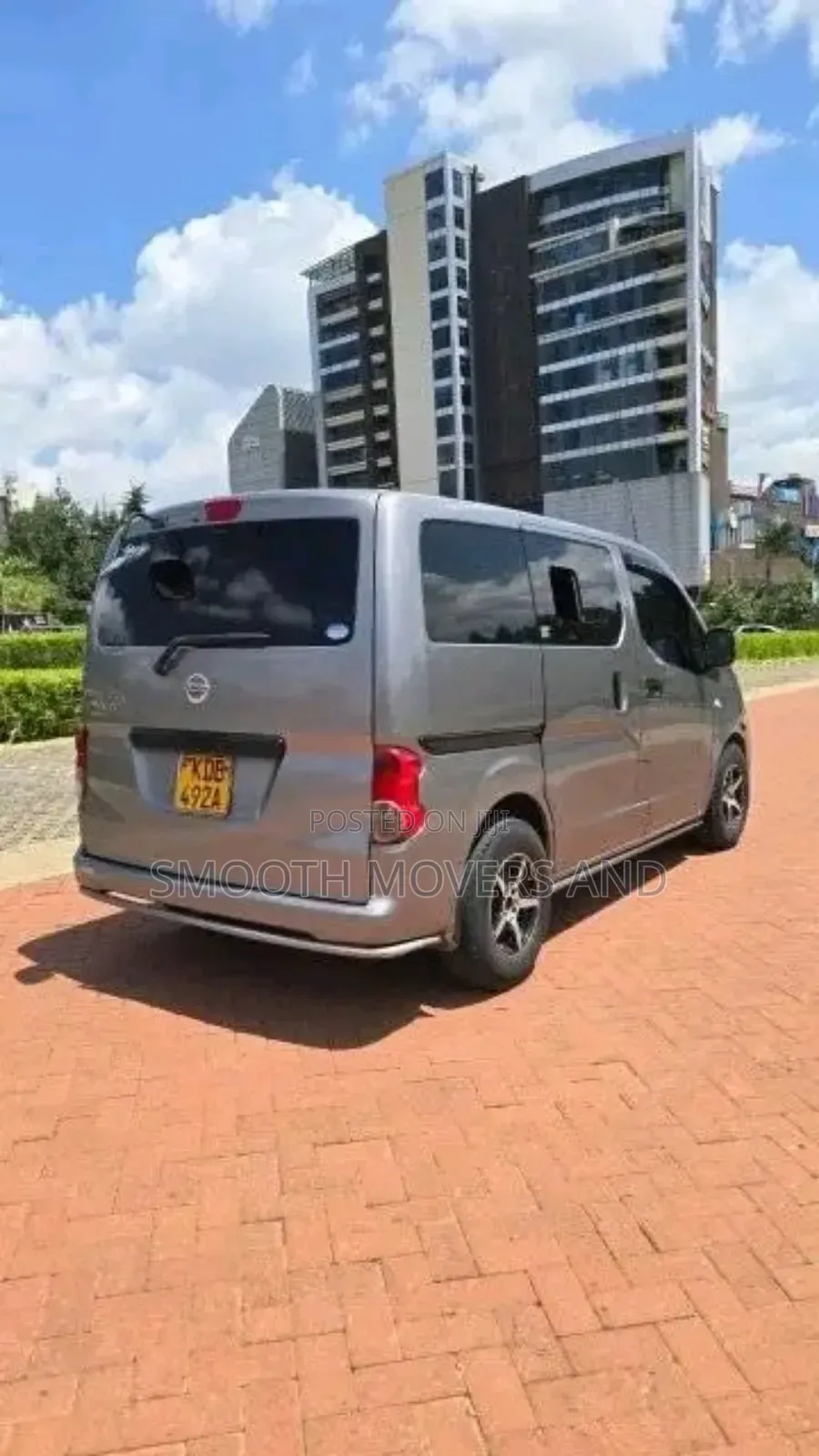 Nv 200 Nissan Available for Transport and Logistics Services.