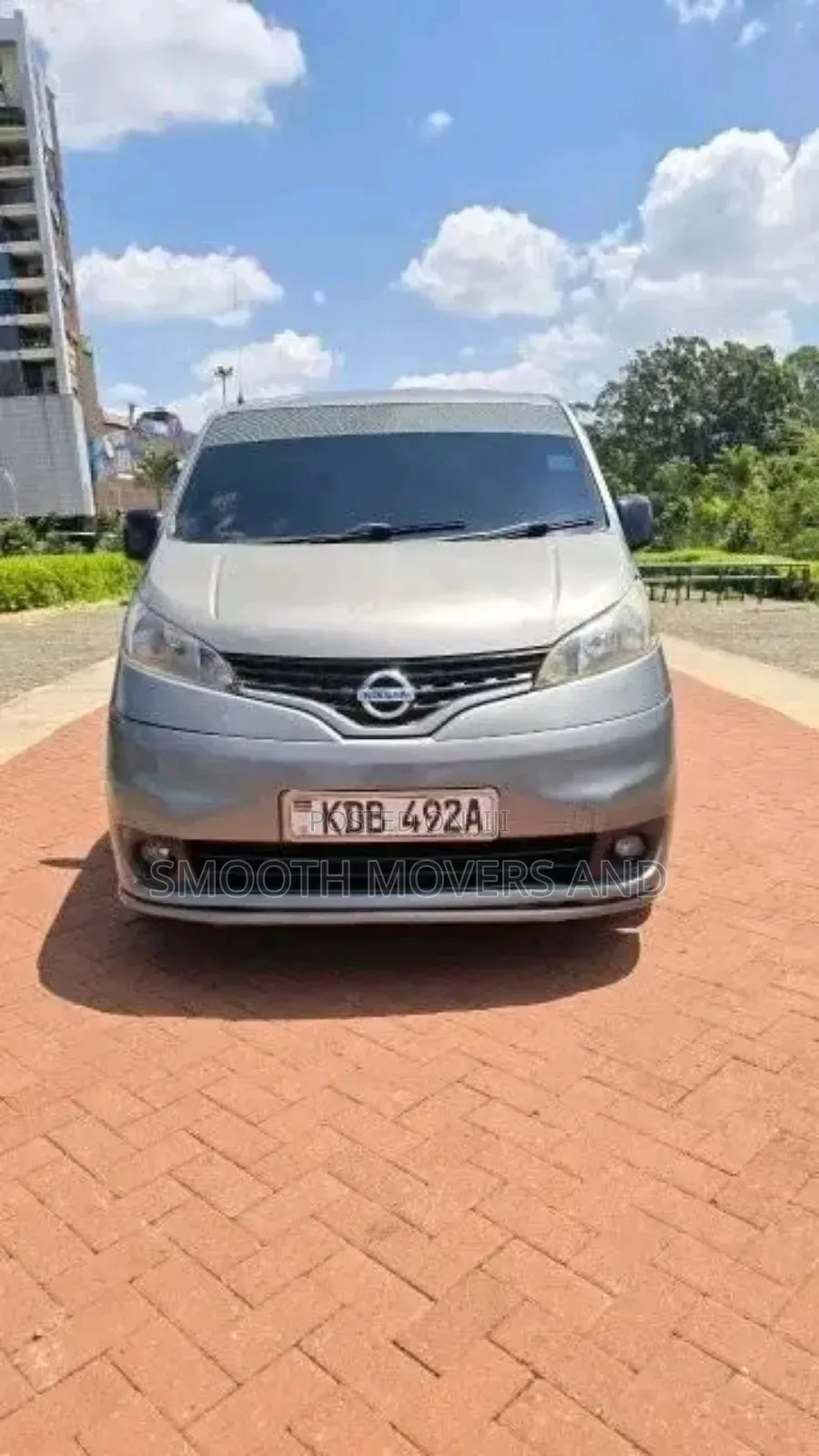 Nv 200 Nissan Available for Transport and Logistics Services.