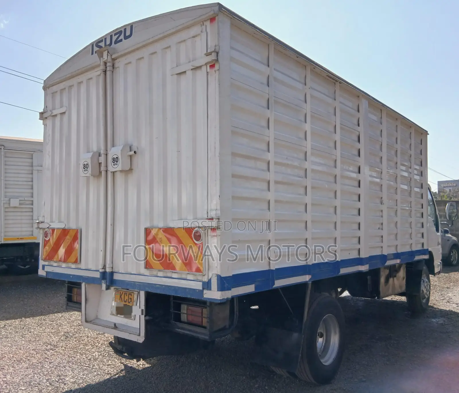 Isuzu NPR 2015 White