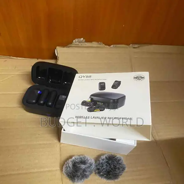 Qy88 Magnetic Wireless Microphone With Portable Case