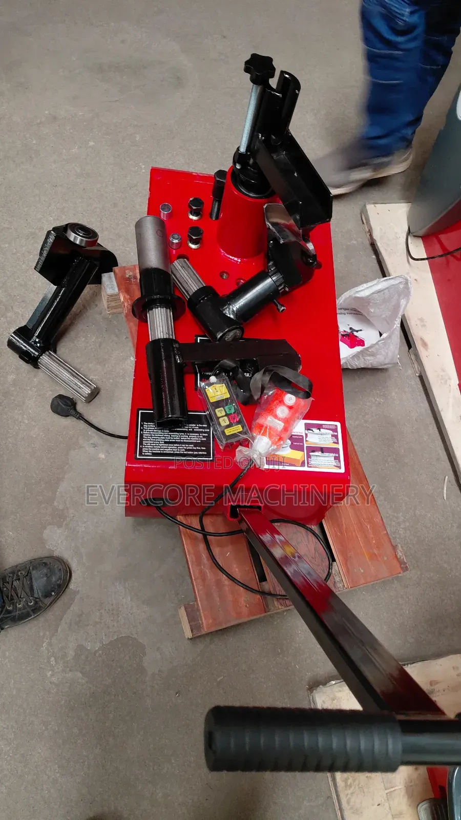 Heavy Duty Truck Tyre Changing Machine Single Phase.