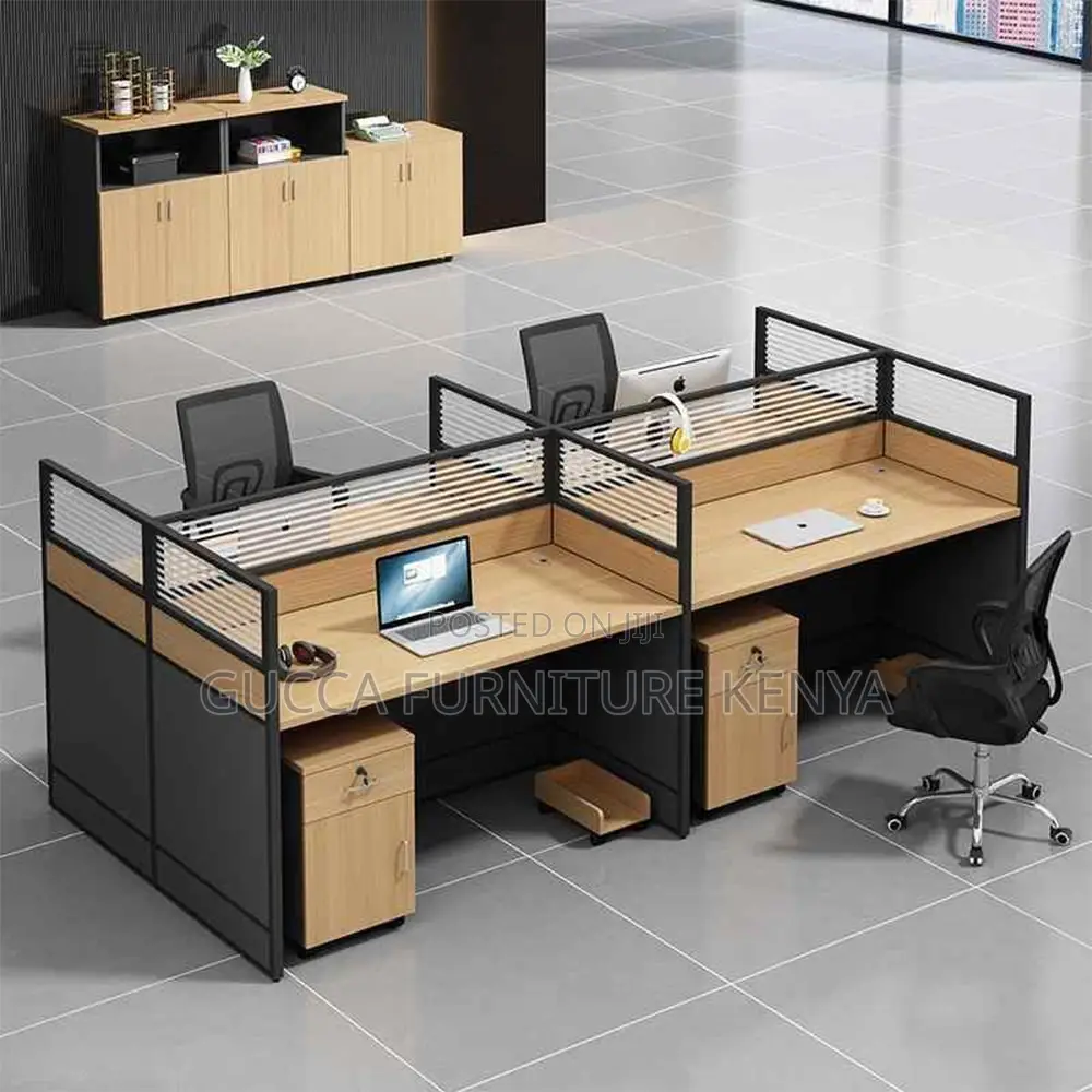4-seater Brown Modular Office Workstation