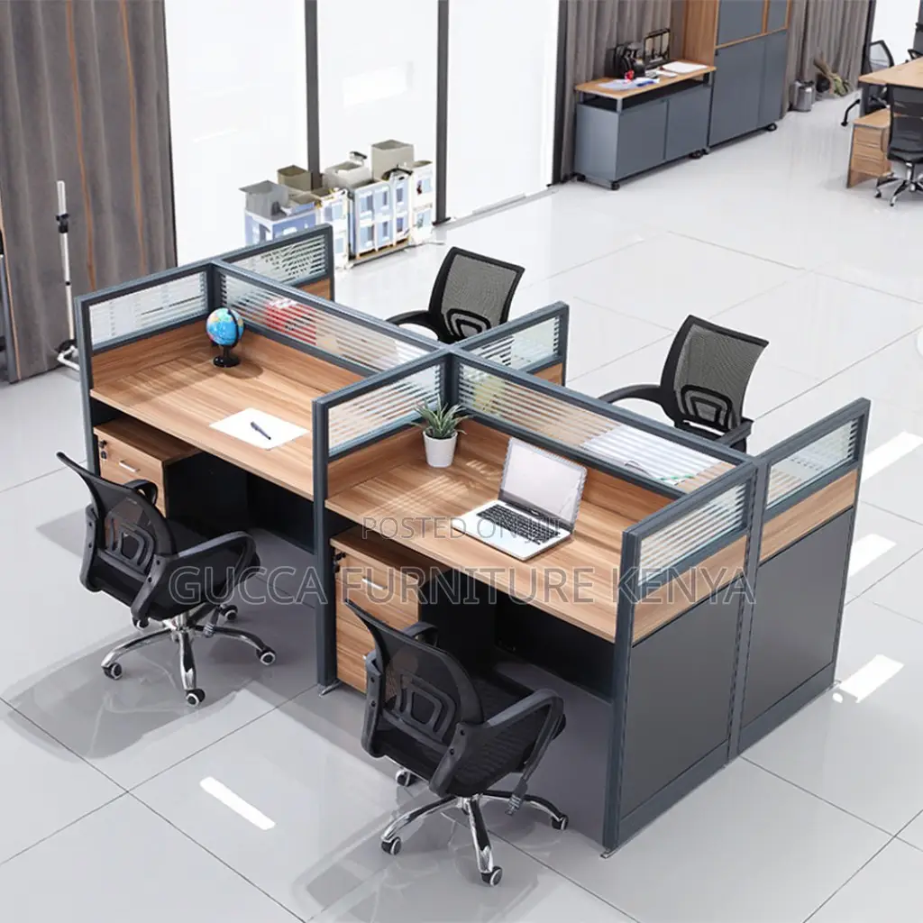 4-seater Brown Modular Office Workstation