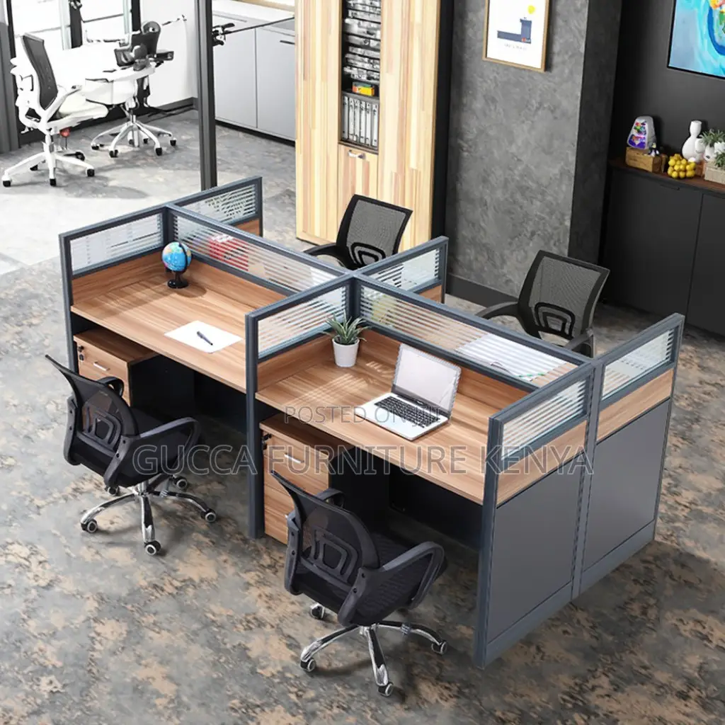 4-seater Brown Modular Office Workstation