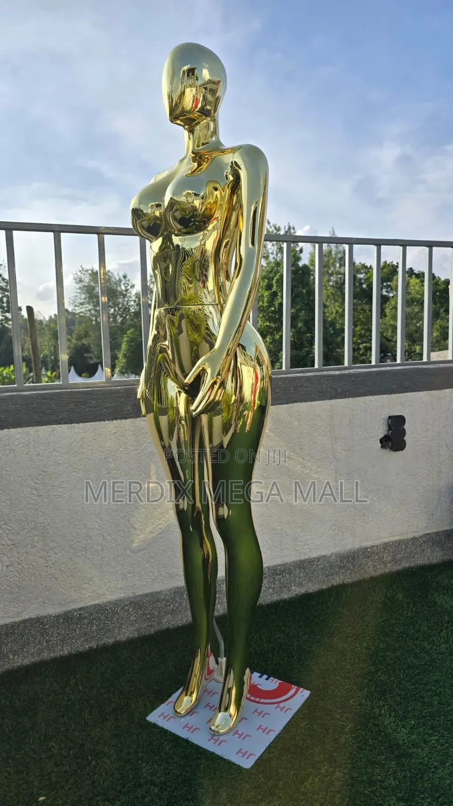 Gold Fibre Glass Lady
 Mannequin, Female Dummy, Lady Mannequins
