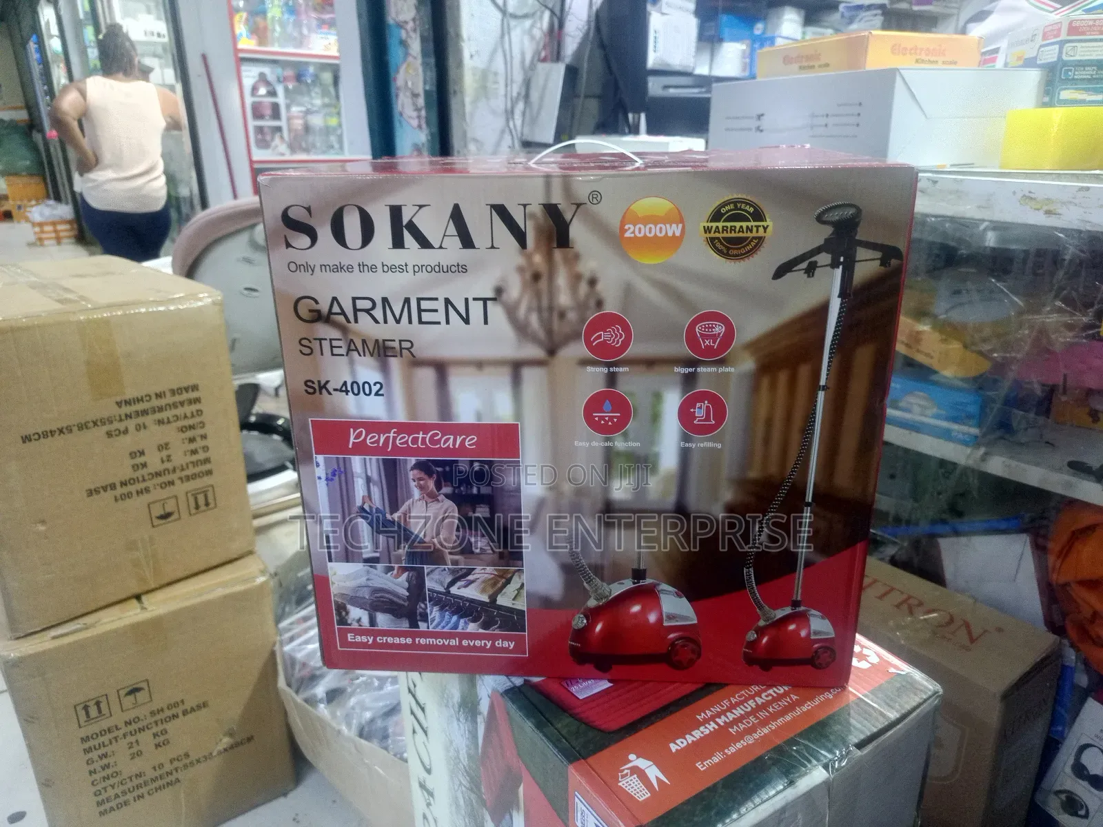 *Stand Alone Garment Steamer 1.6l With 2000 Watts 