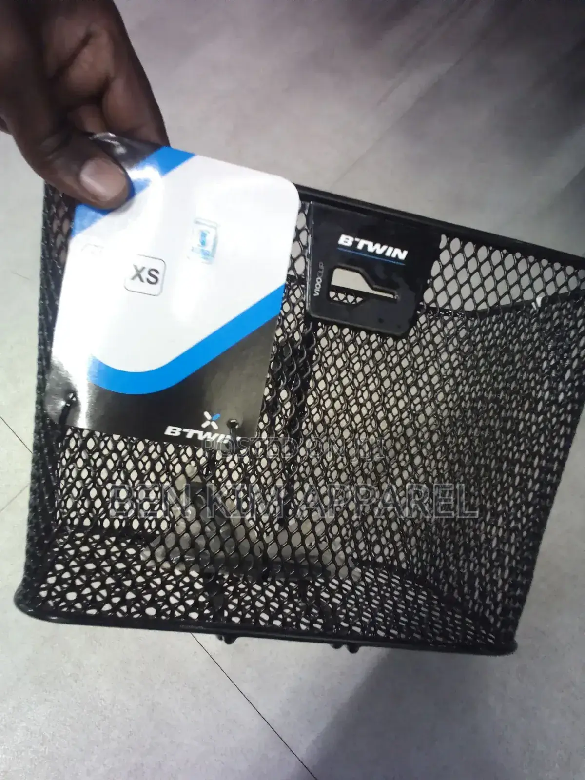 8 Liters Front Bicycle Pannier, Basket Steel and Polyester.