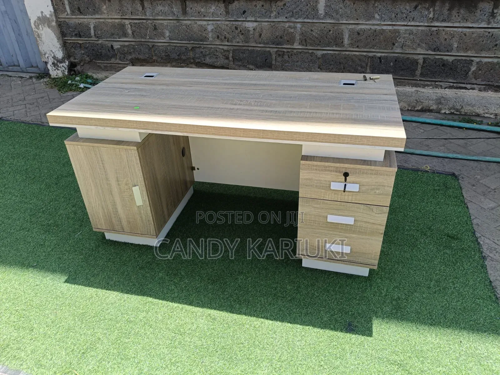 Modern Spacious 1.4m Office Desk