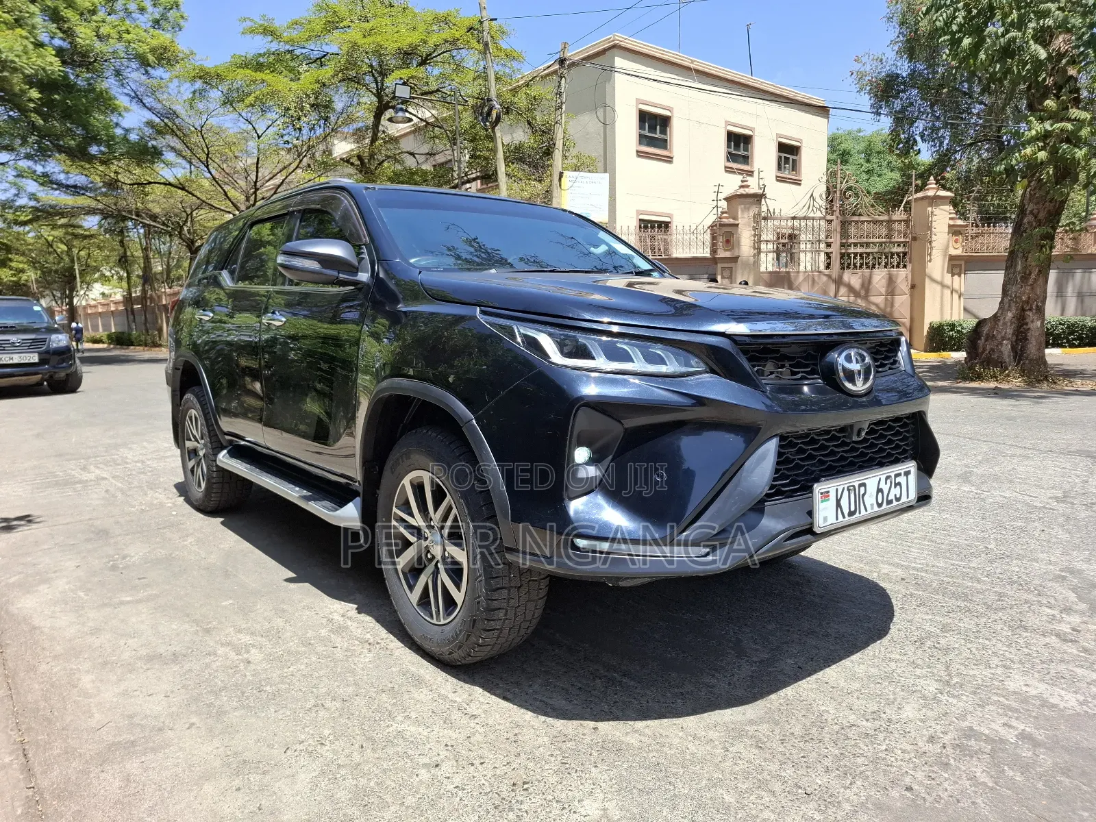 Toyota Fortuner 2.4 D AWD 2018 Black