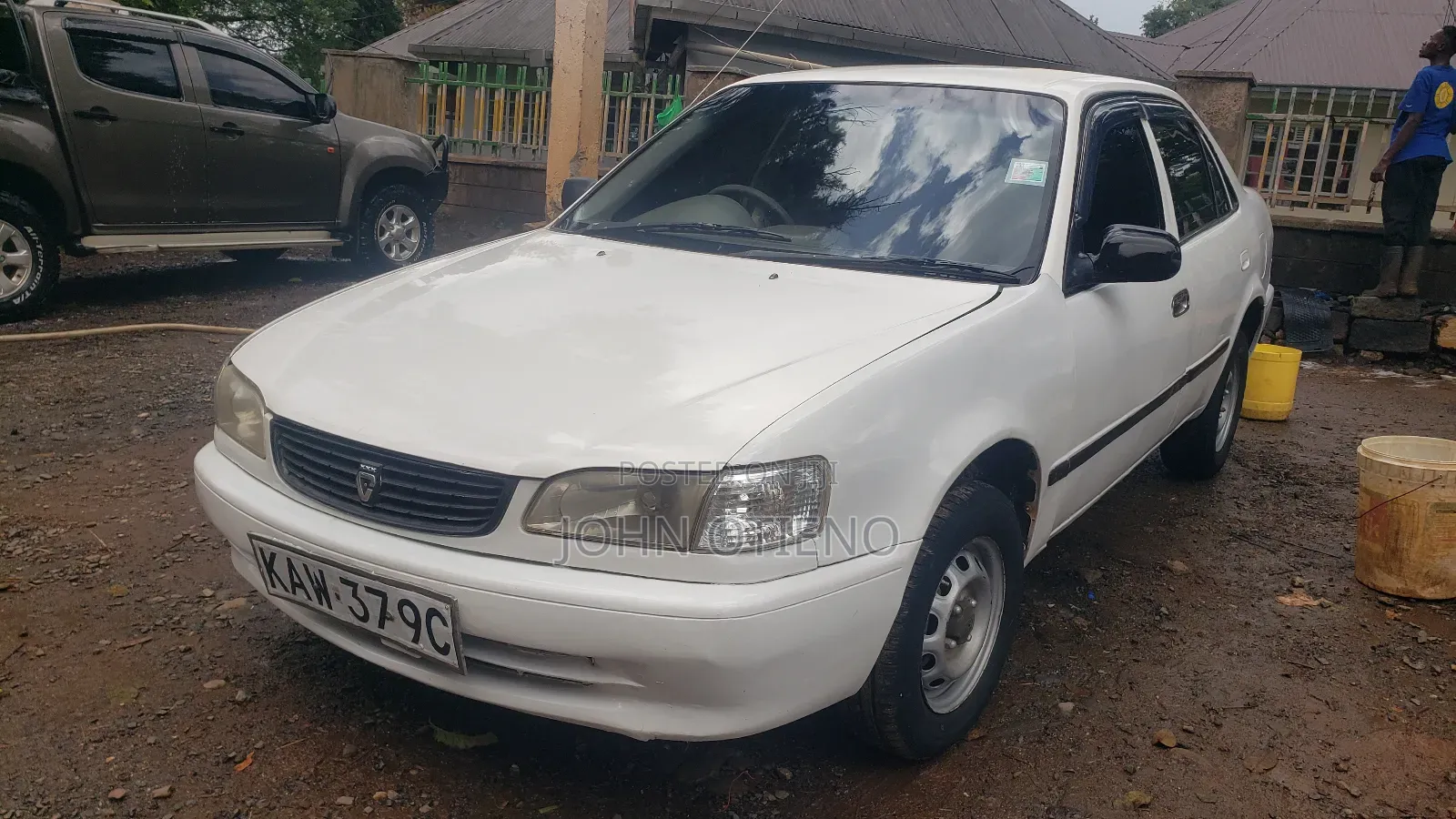 Toyota Corolla II 1999 White