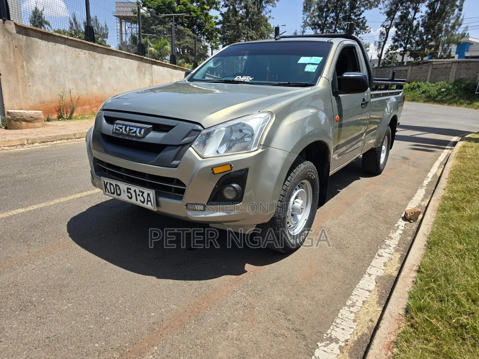 Isuzu D-MAX 2021 Silver