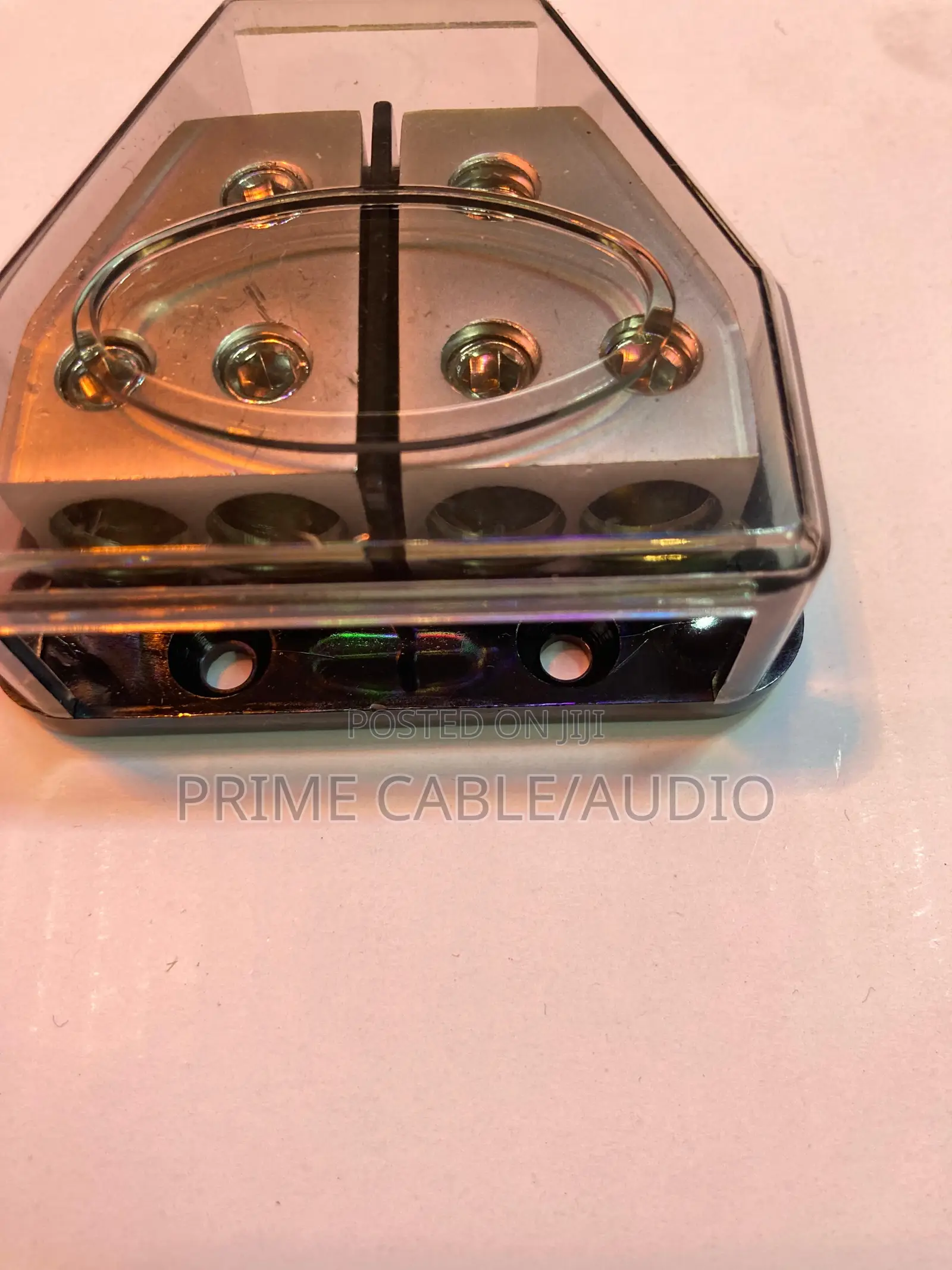 2 in 4 Out 4 Gauge Distribution Block