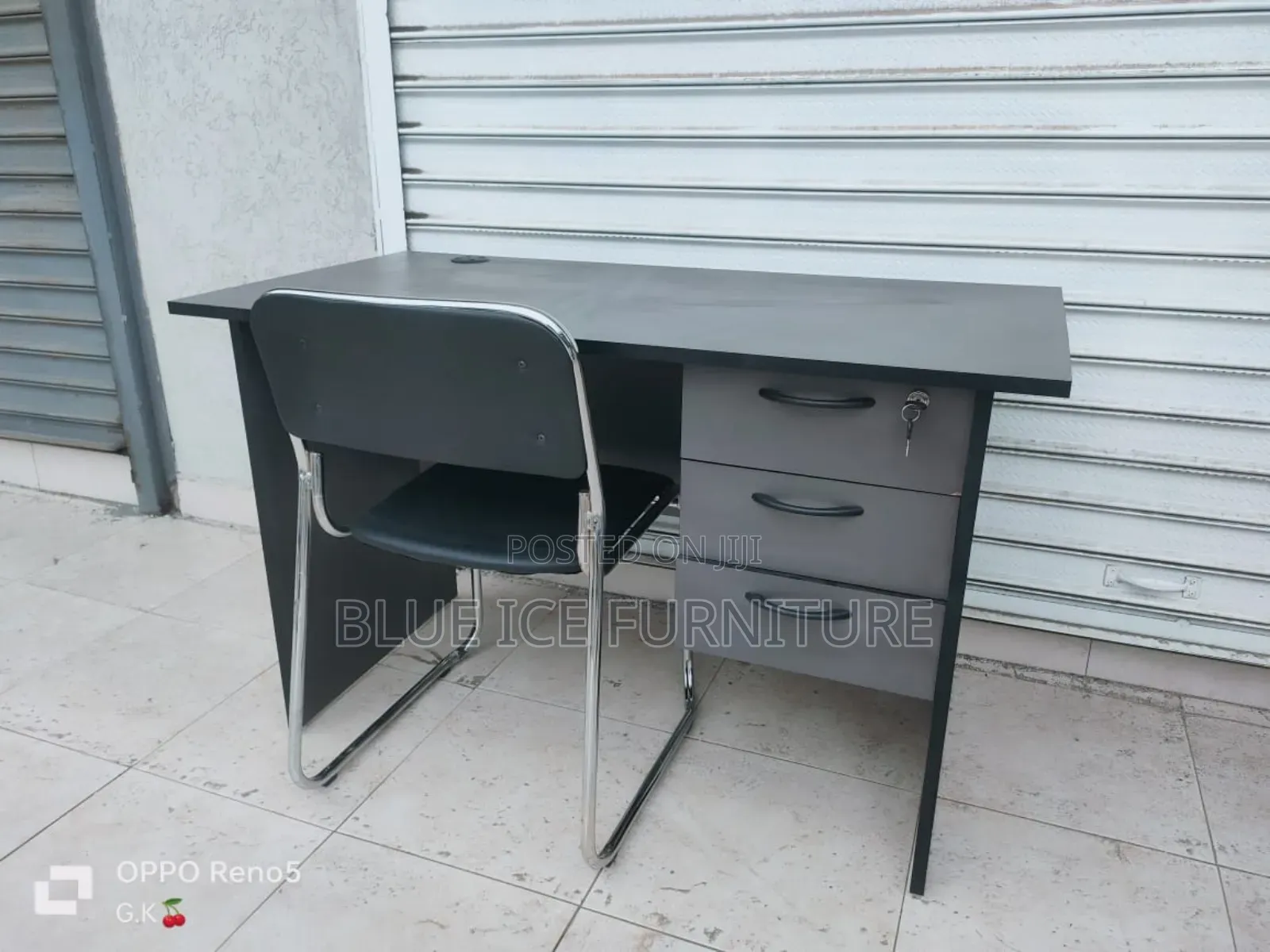 Working Desk With Leather Cfa Chair