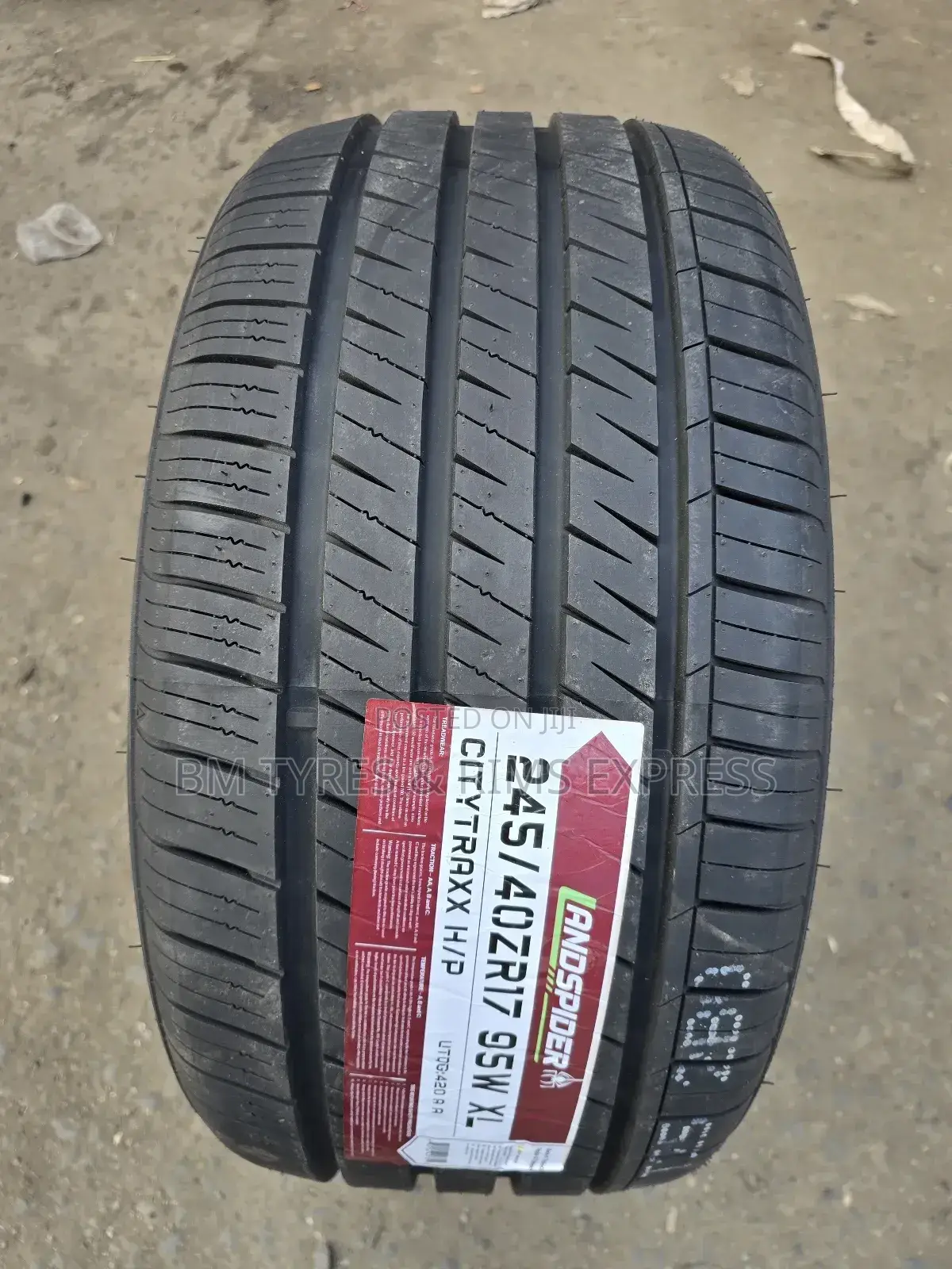 245 /40 R17 Landspider Tyres (Thailand).