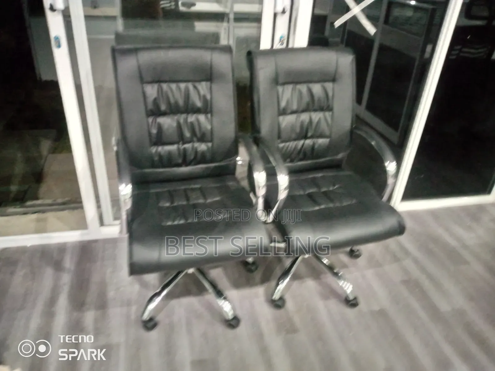 Classic Leathered Office Chair
