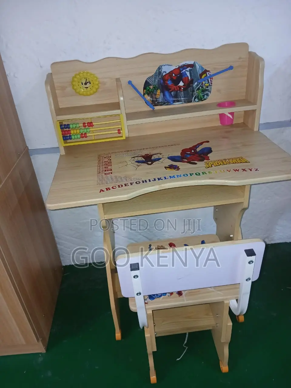 Kids Furniture; Colorfur Wooden Studying Kids Desk And Chair