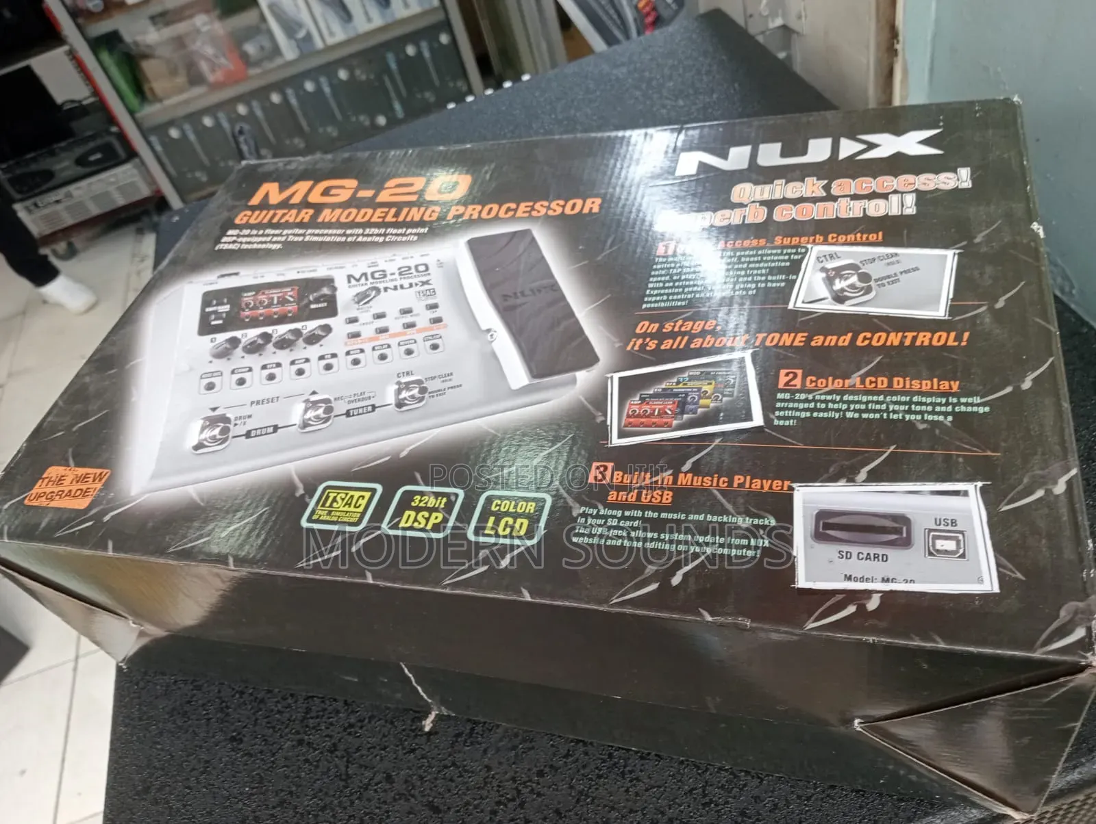 Nux Mg-20 Guitar Modeling Processor.