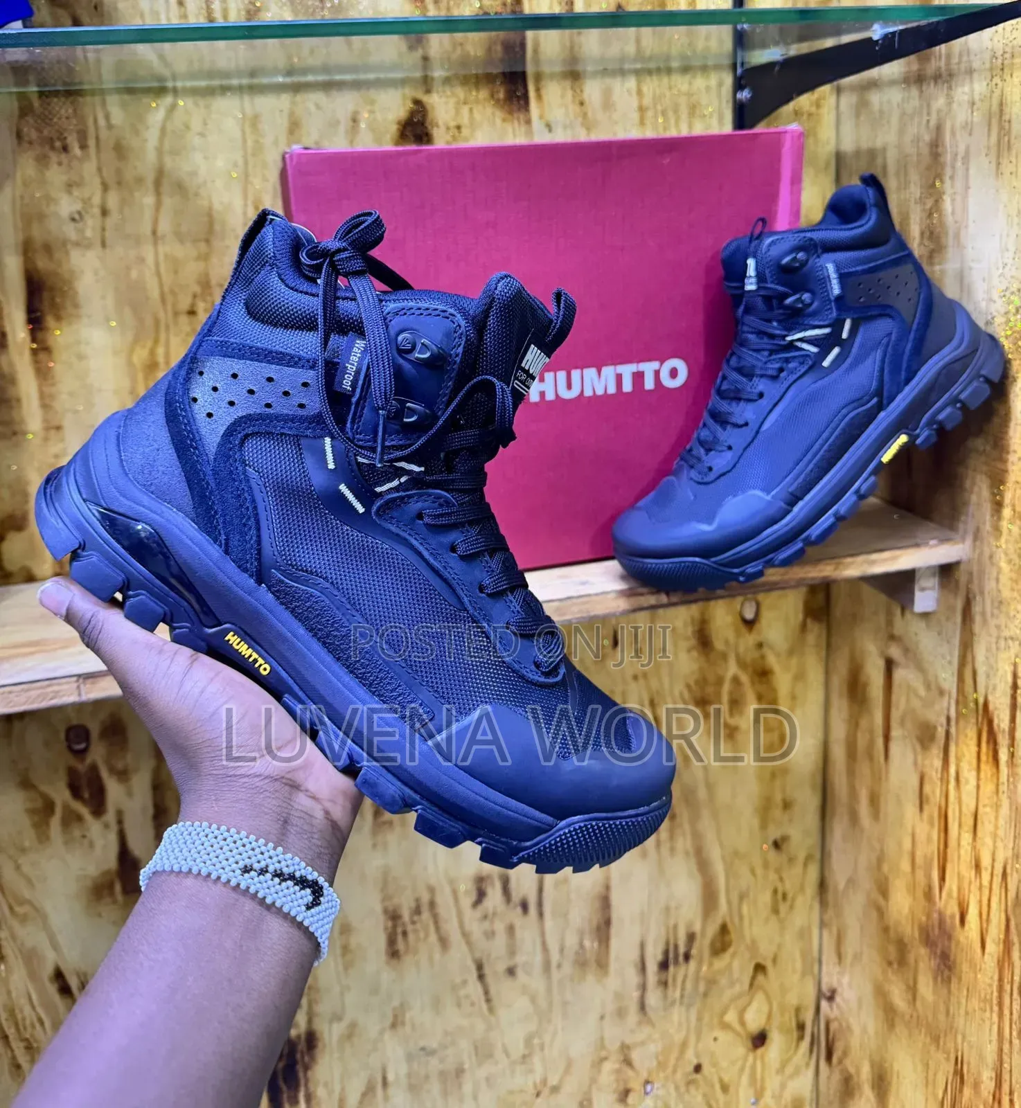 Humtto Waterproof Hiking Boots
