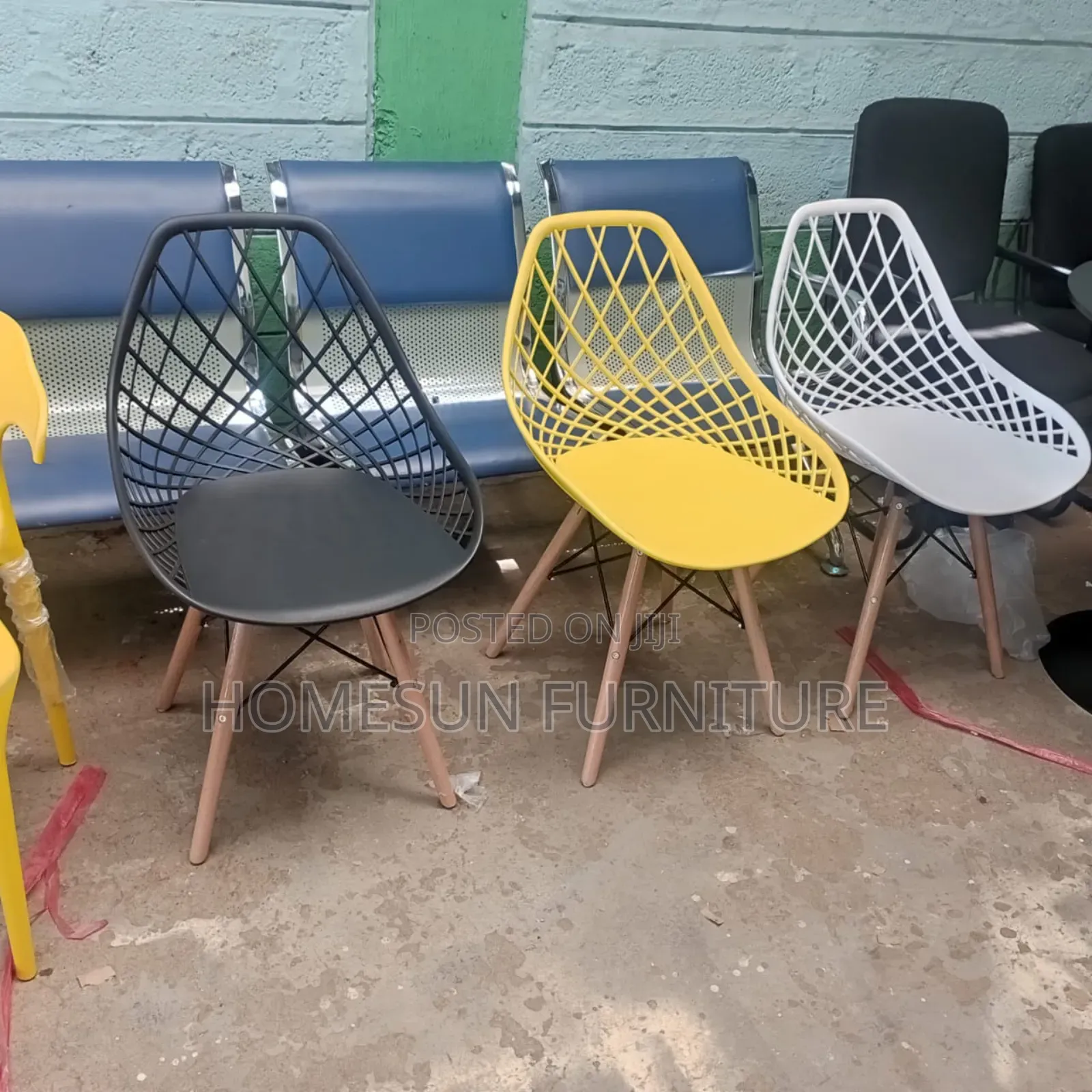 Mesh Eames Chair