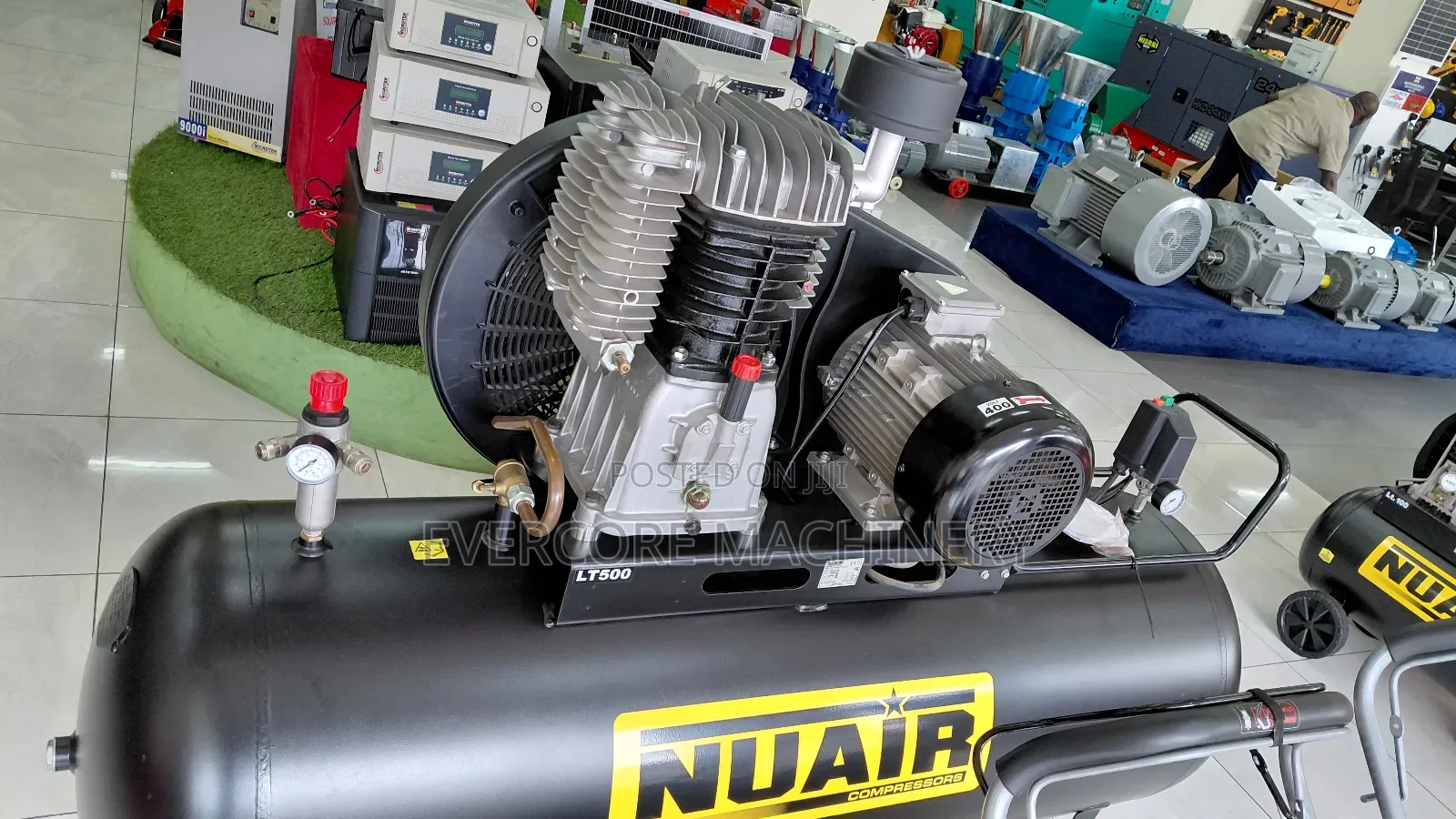 Nuair 500l Three Phase Italian Compressor Machine.