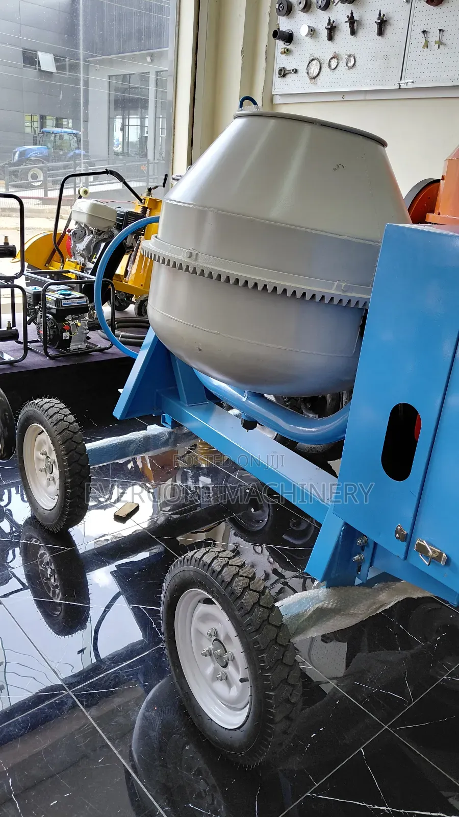 Aico Japan 400l Diesel Powered Concrete Mixer Machine.