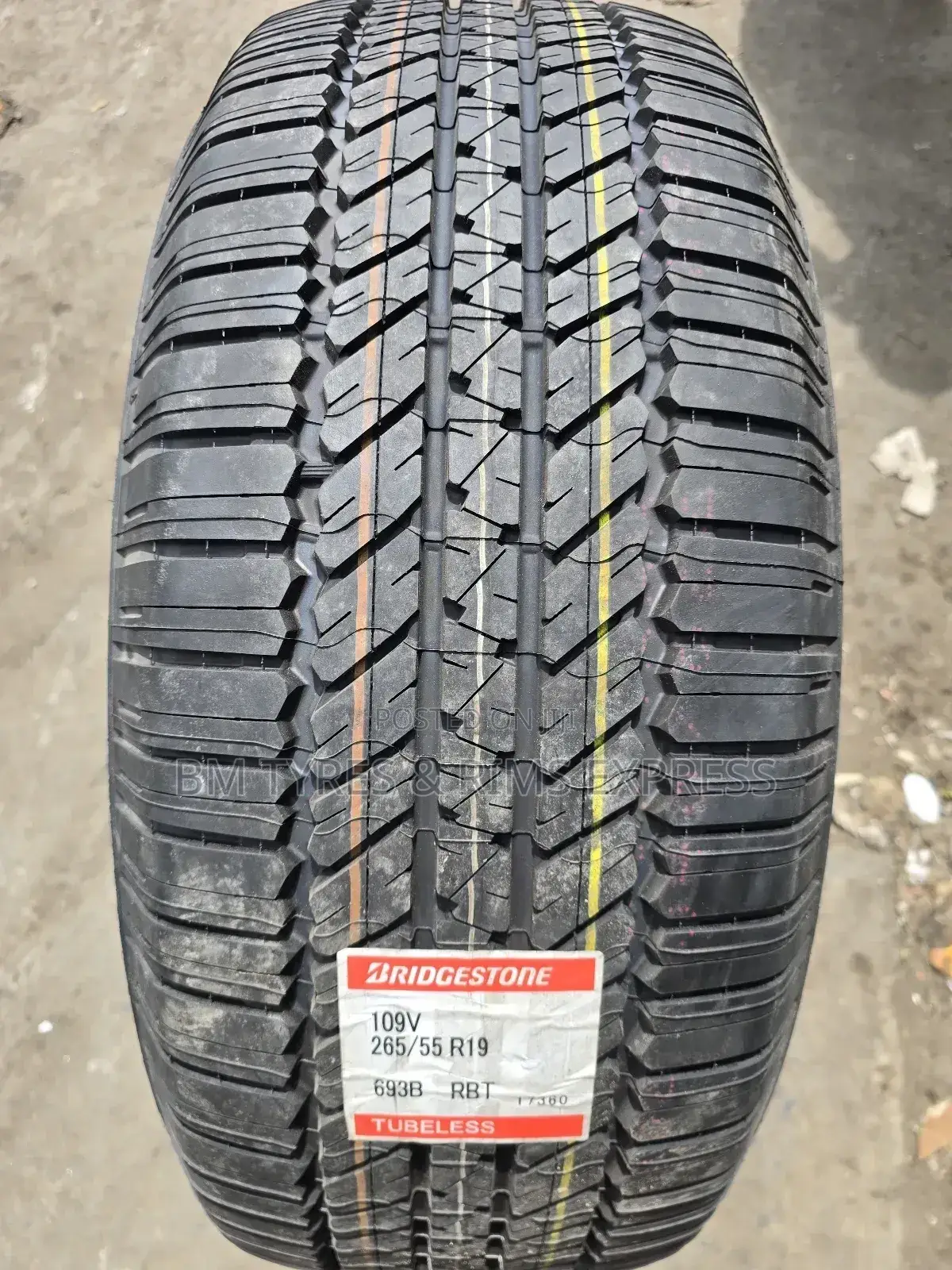 265 /55 R19 Bridgestone Tyres (All Terrein).