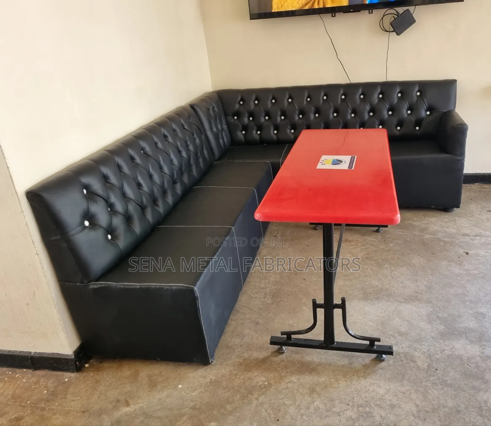 Commercial Restaurant Couches White Button-turfed.Comfort