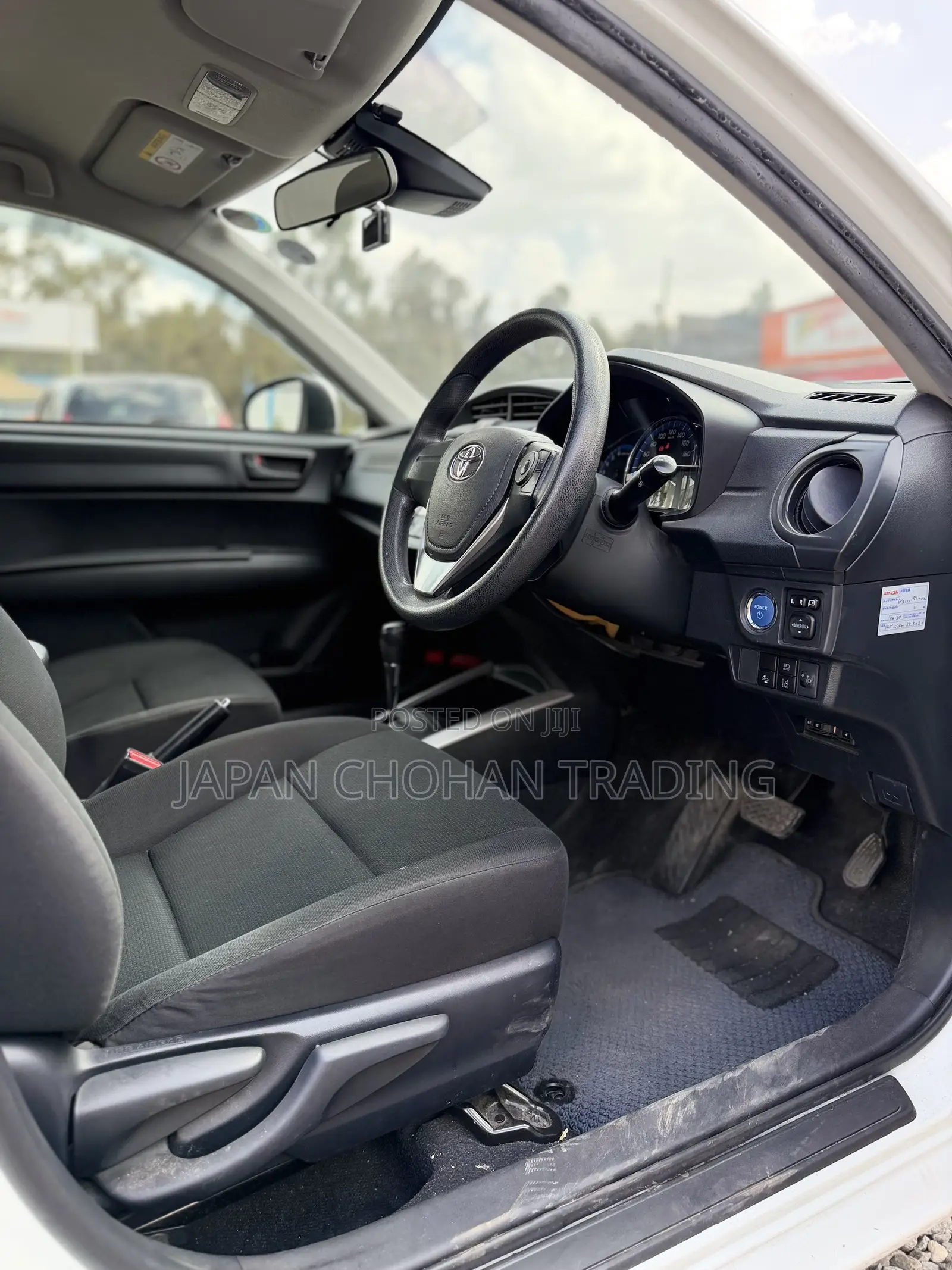 Toyota Corolla Fielder 1.5 Hybrid FWD 2020 White