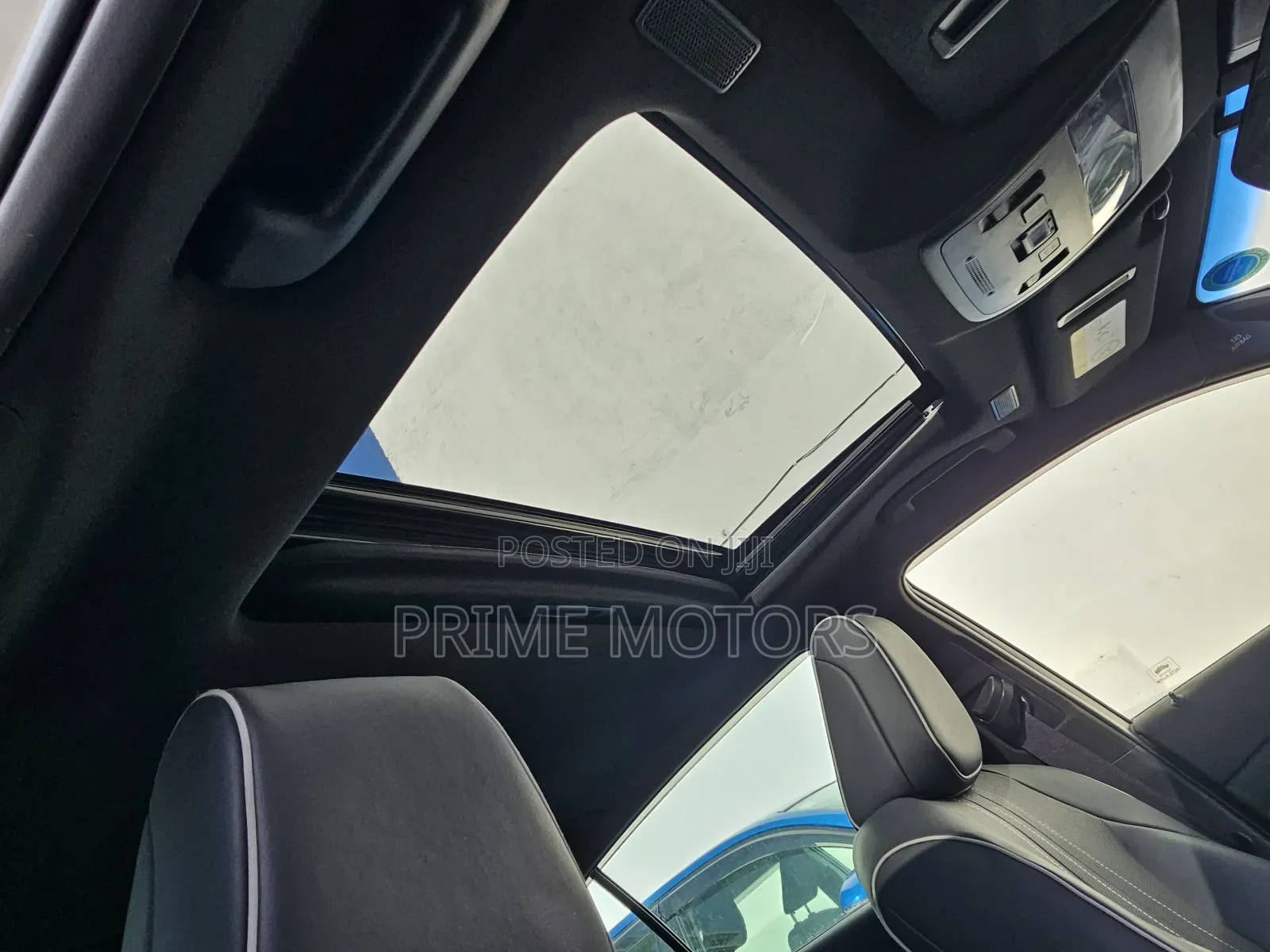 Toyota Crown 2019 Silver
