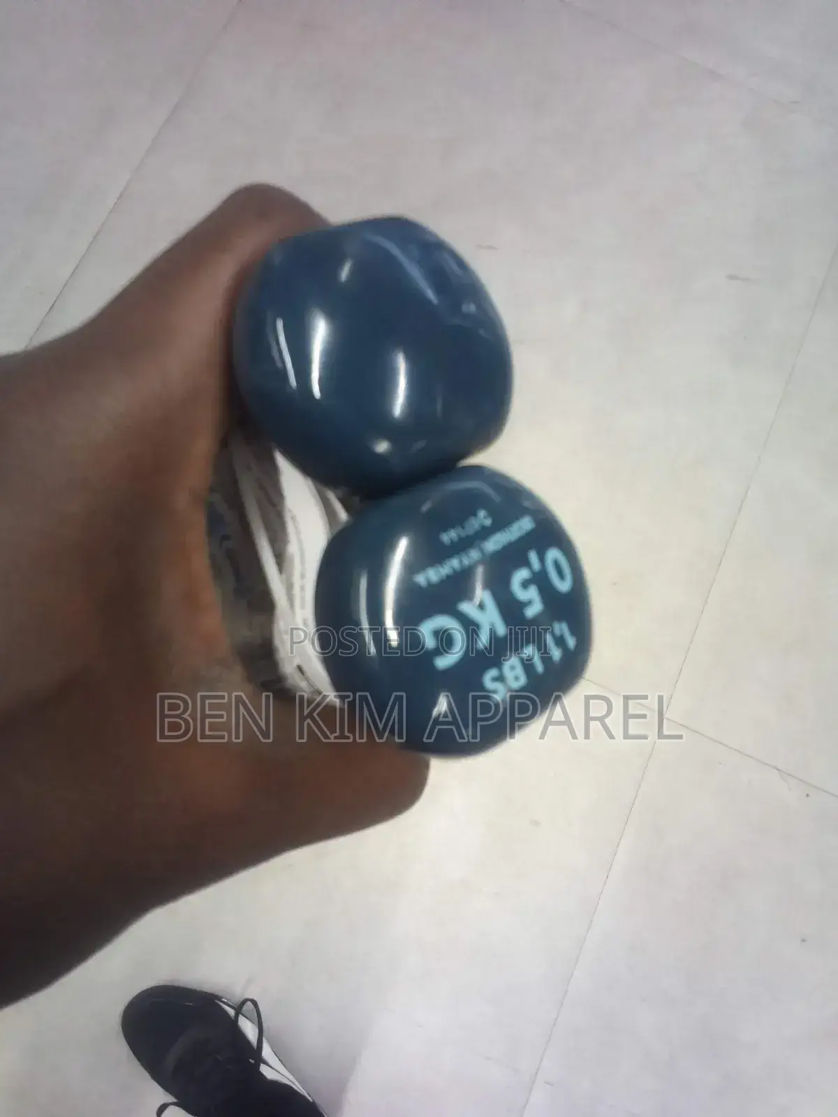 0.5 Kg Gloss Rubber Green Dumbbell Set.
