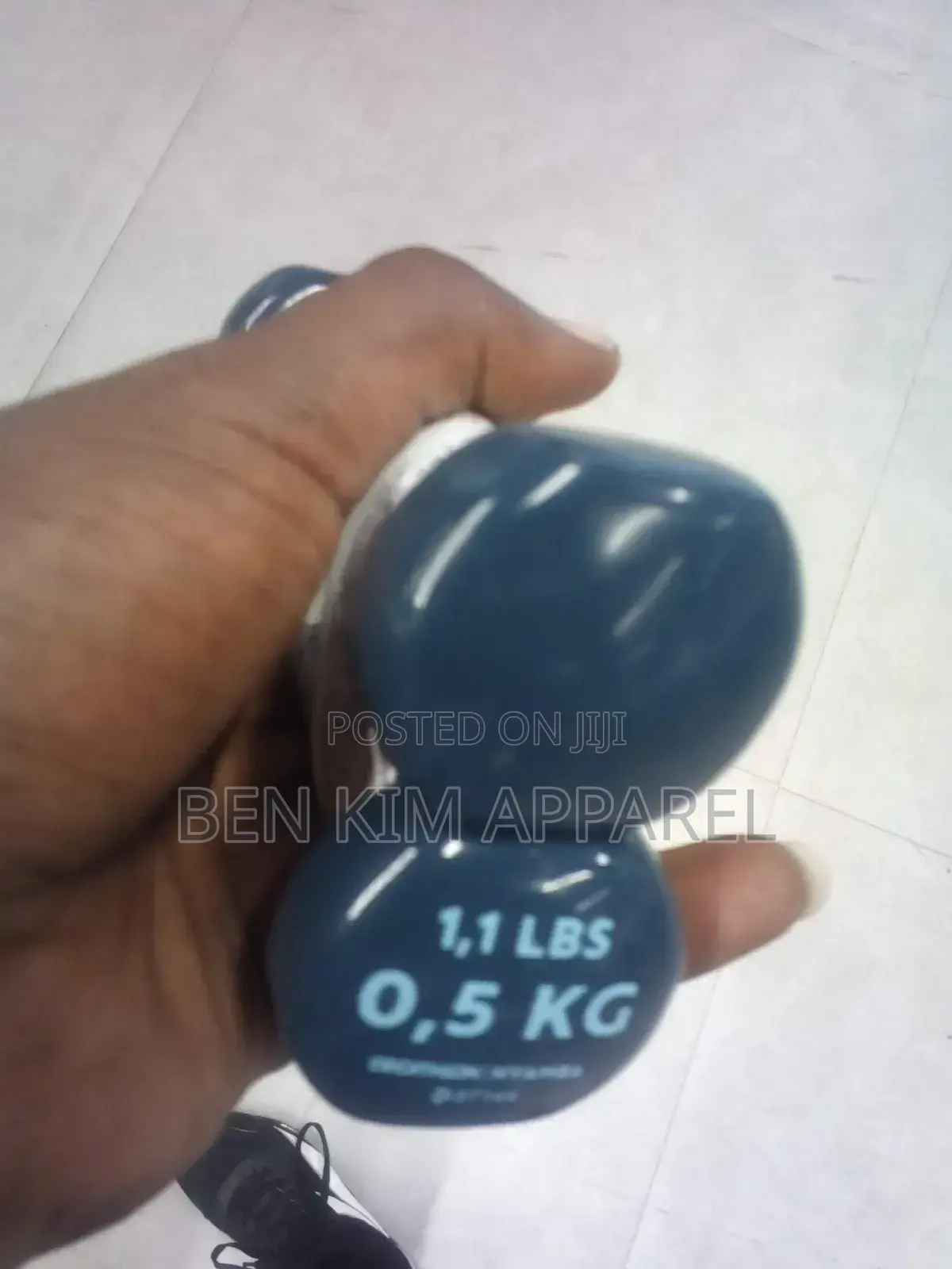 0.5 Kg Gloss Rubber Green Dumbbell Set.