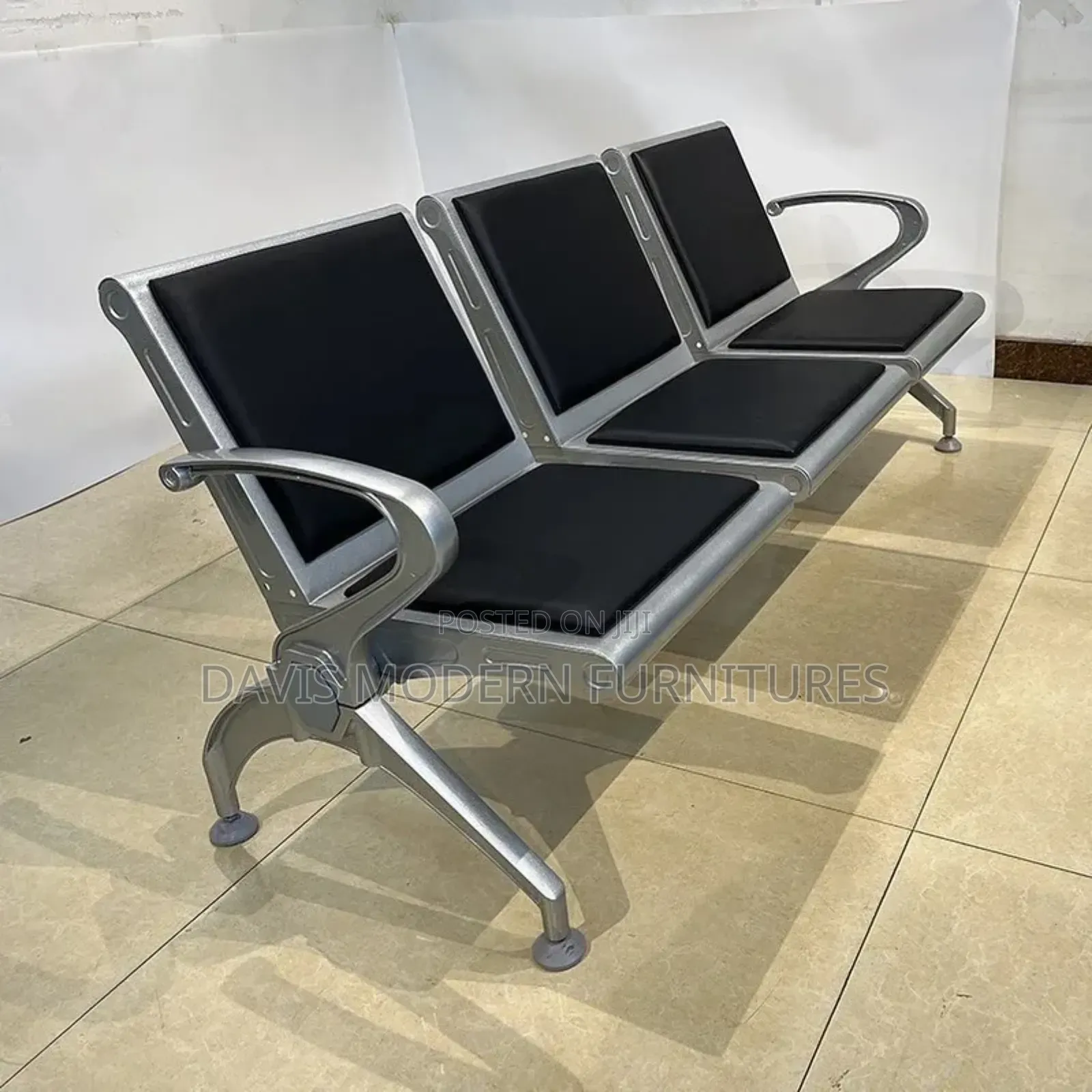 Waiting Chair Color Back