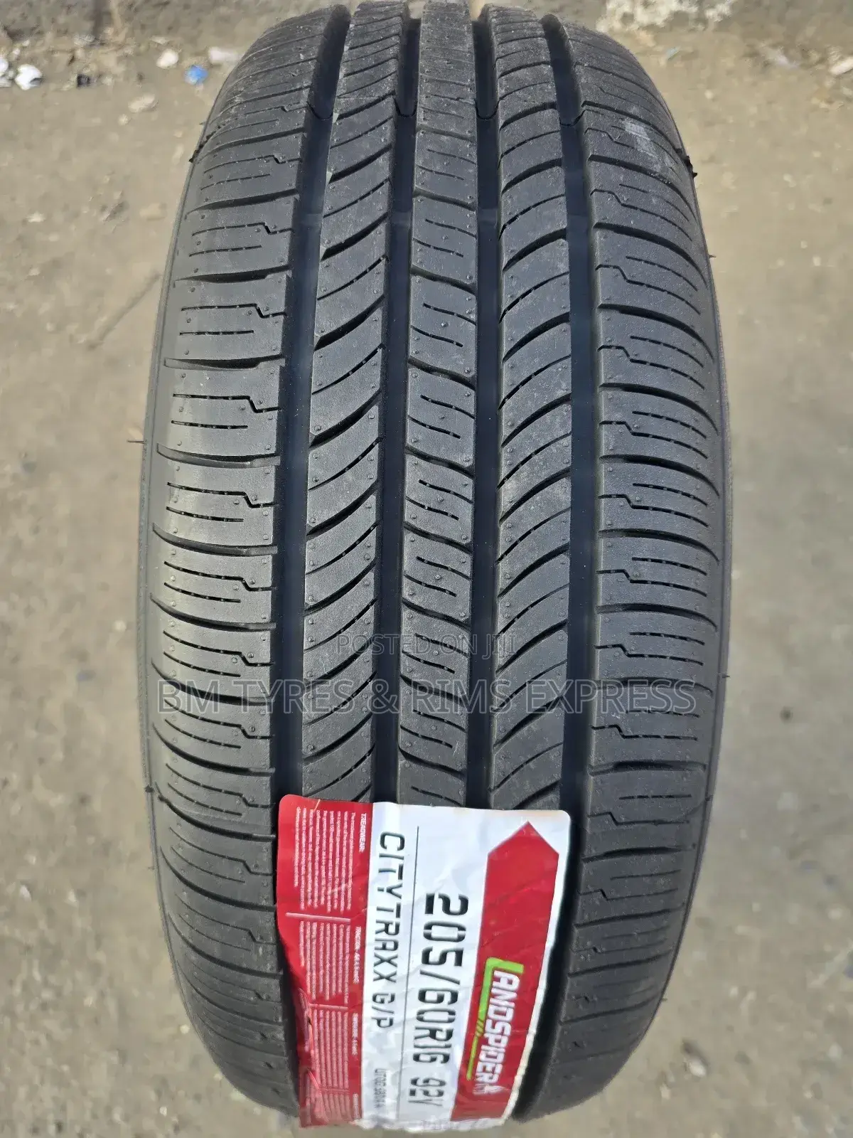 205 /60 R16 Landspider Tyres (Highway)