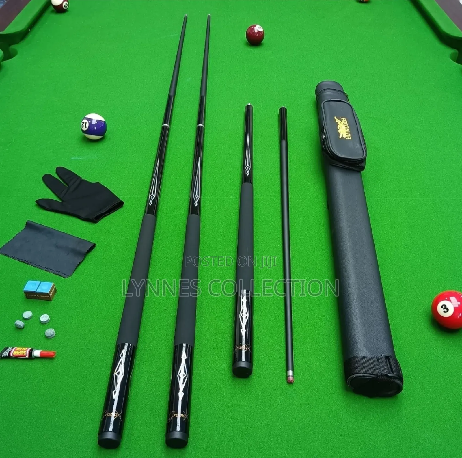 Detachable Cue Sticks ( Fibre