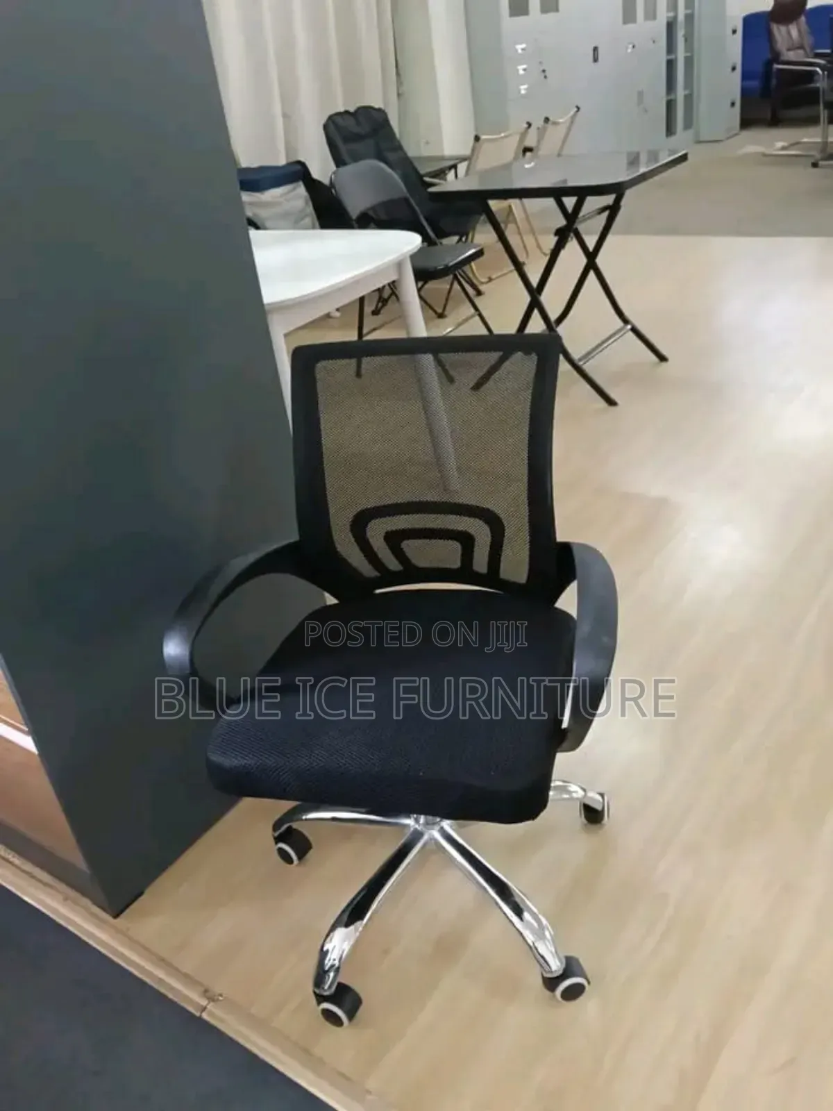 Executive Staff Mesh Chair