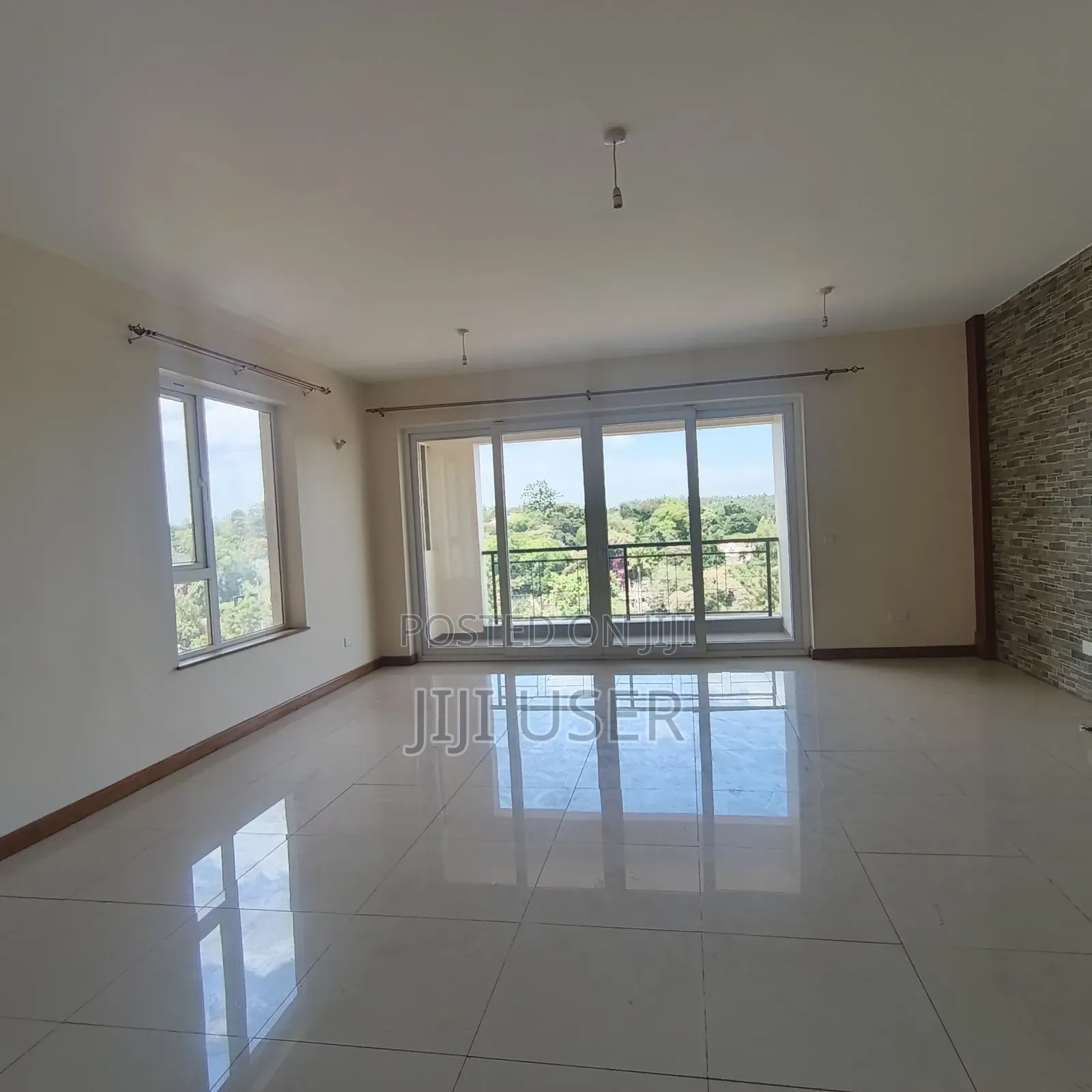 4bdrm Apartment in Parklands for rent