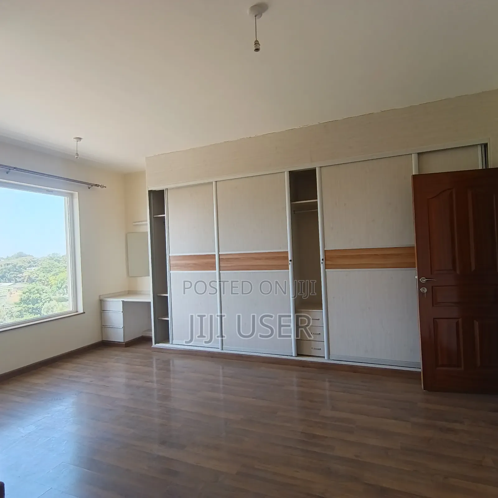 4bdrm Apartment in Parklands for rent