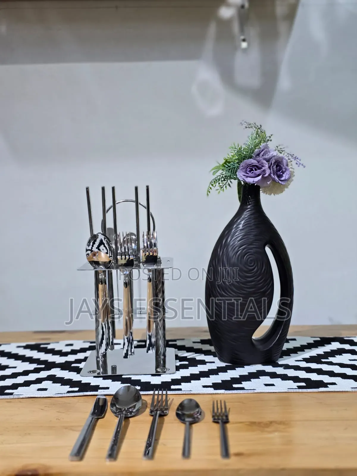 30pcs Premium Silver Cutlery Set