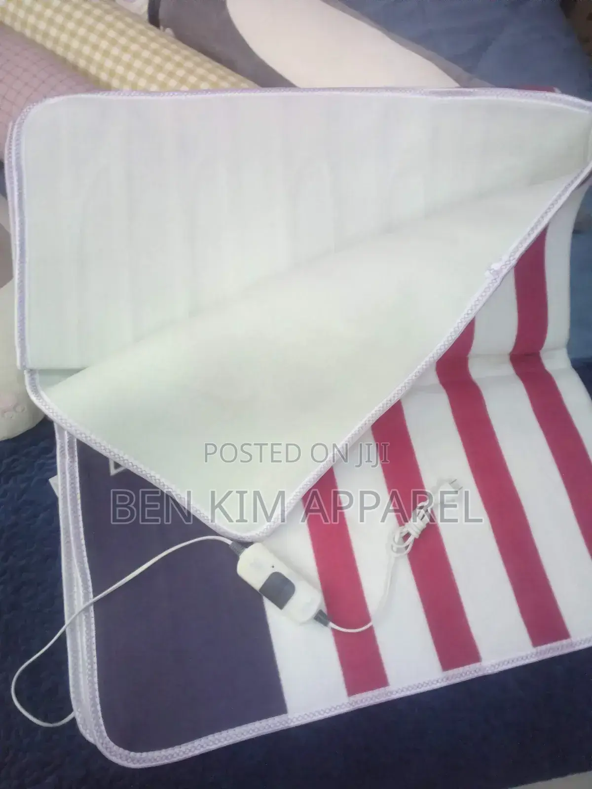 150cms by 150cms Electric Heated Blankets Multicolours