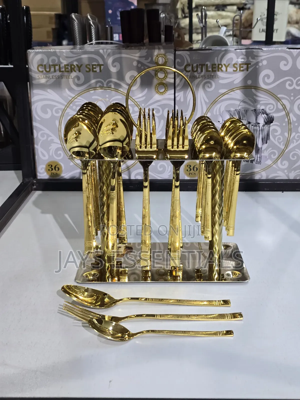 36pcs Gold Cutlery Set With Unique Stand