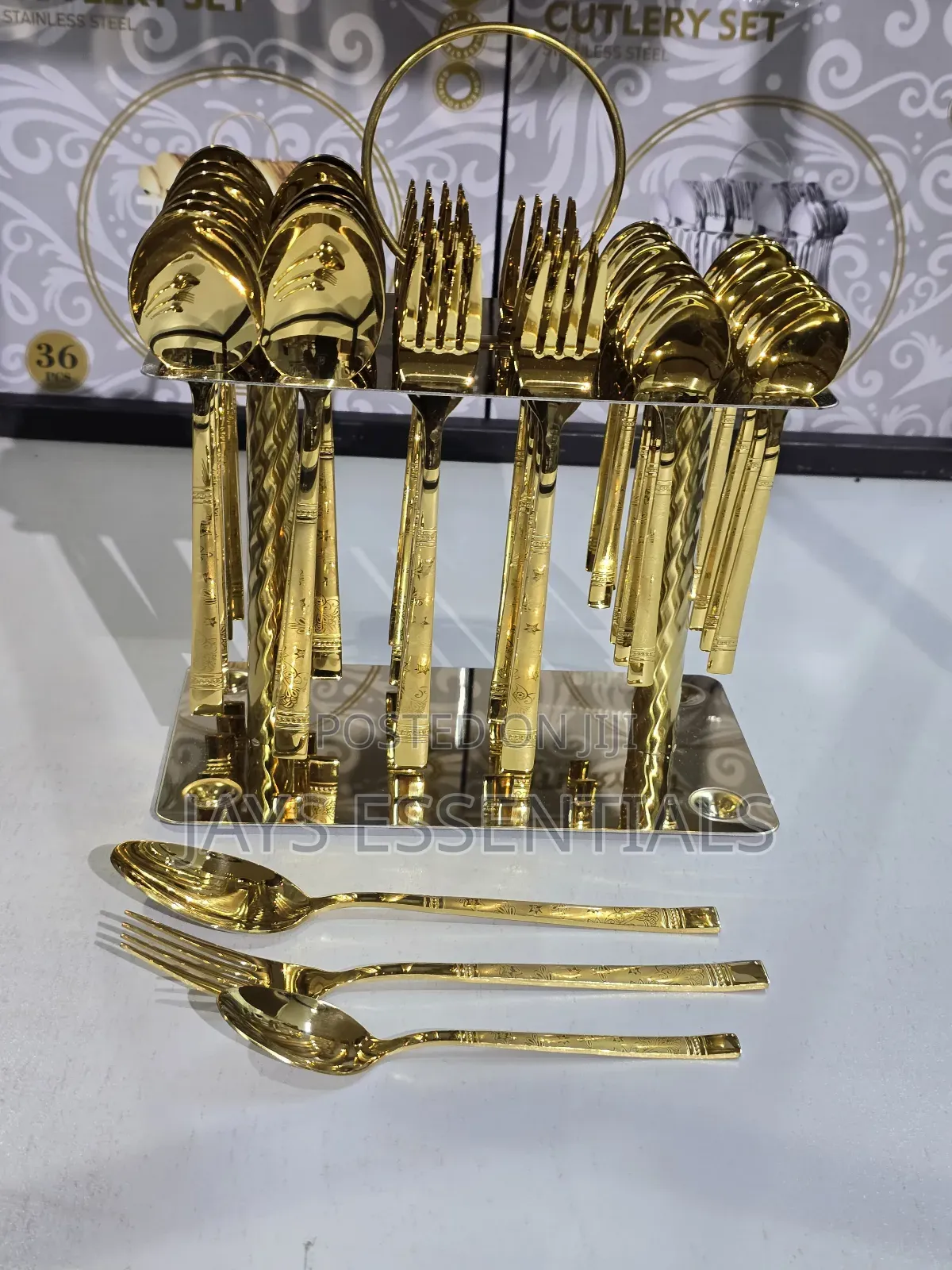 36pcs Gold Cutlery Set With Unique Stand