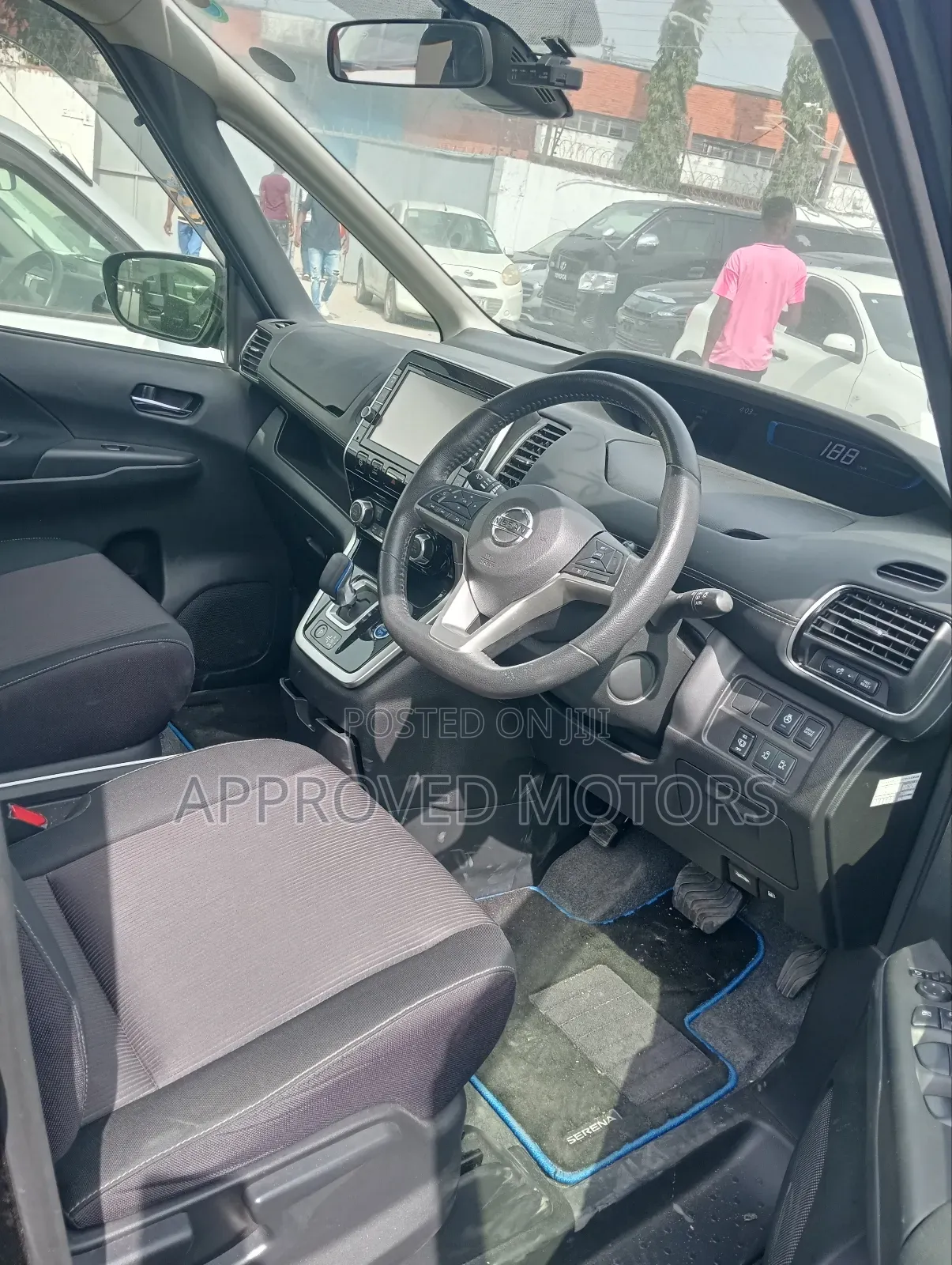 Nissan Serena 2018 Black