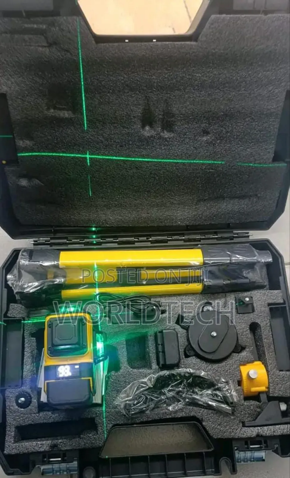 Dewalt Cordless Laser Level With Tripod Stand/Dewalt Laser Level